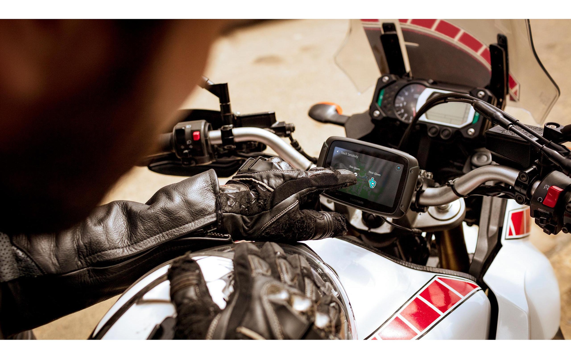 TomTom Navigationsgerät »Rider 550 Premium Pack« ( )