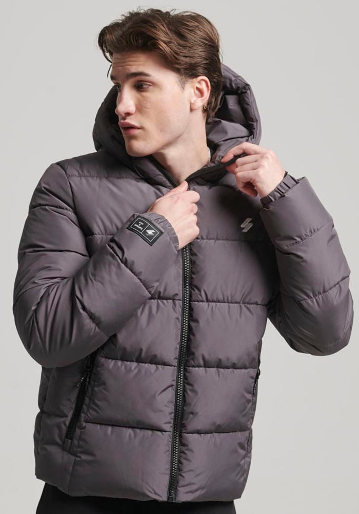 Superdry Steppjacke »HOODED SPORTS PUFFR JACKET«, mit Kapuze, mit kontrastfarbener Stickerei