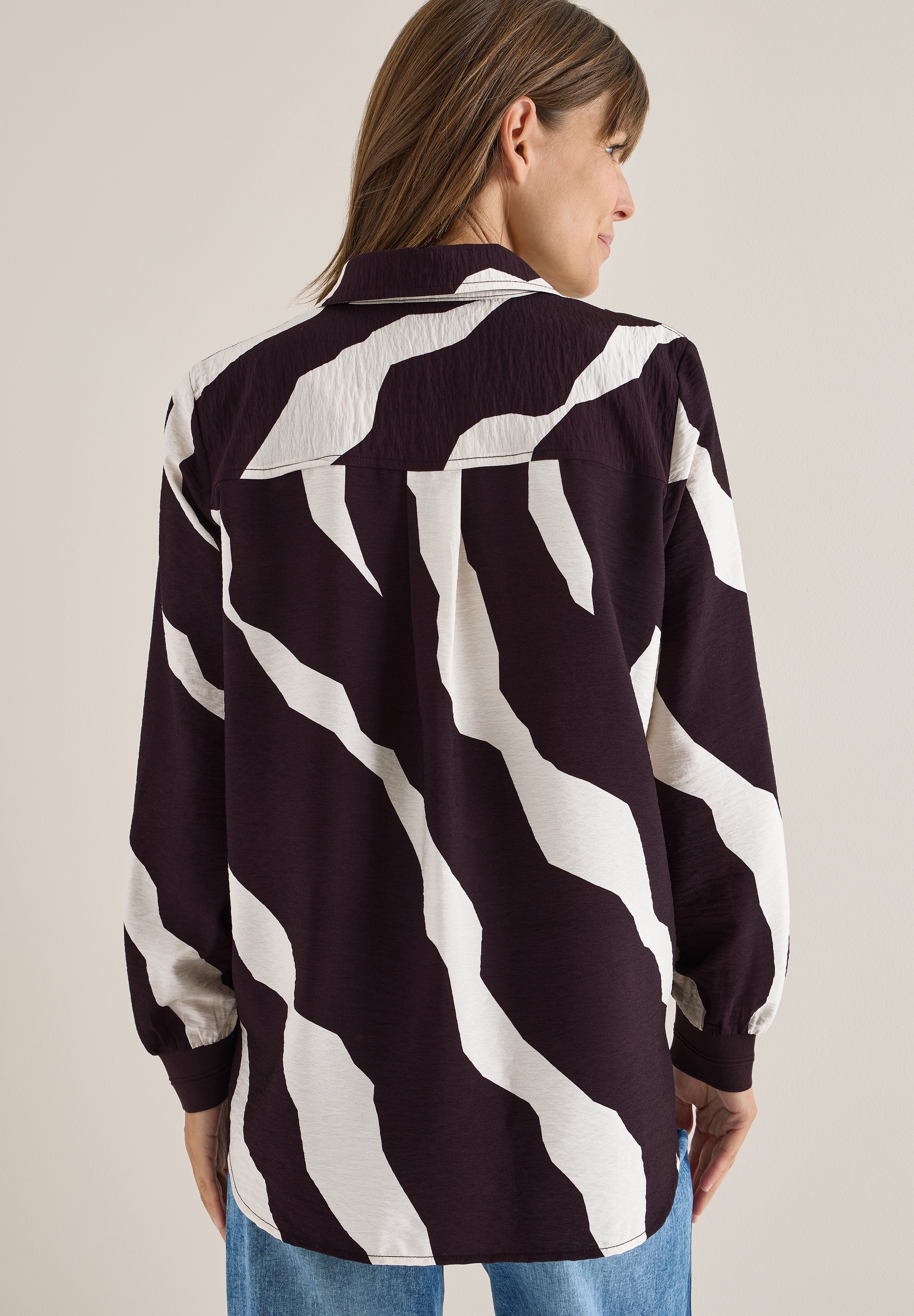 Thumbnail - Cecil Langarmbluse mit Tapebündchen und grafischem Muster