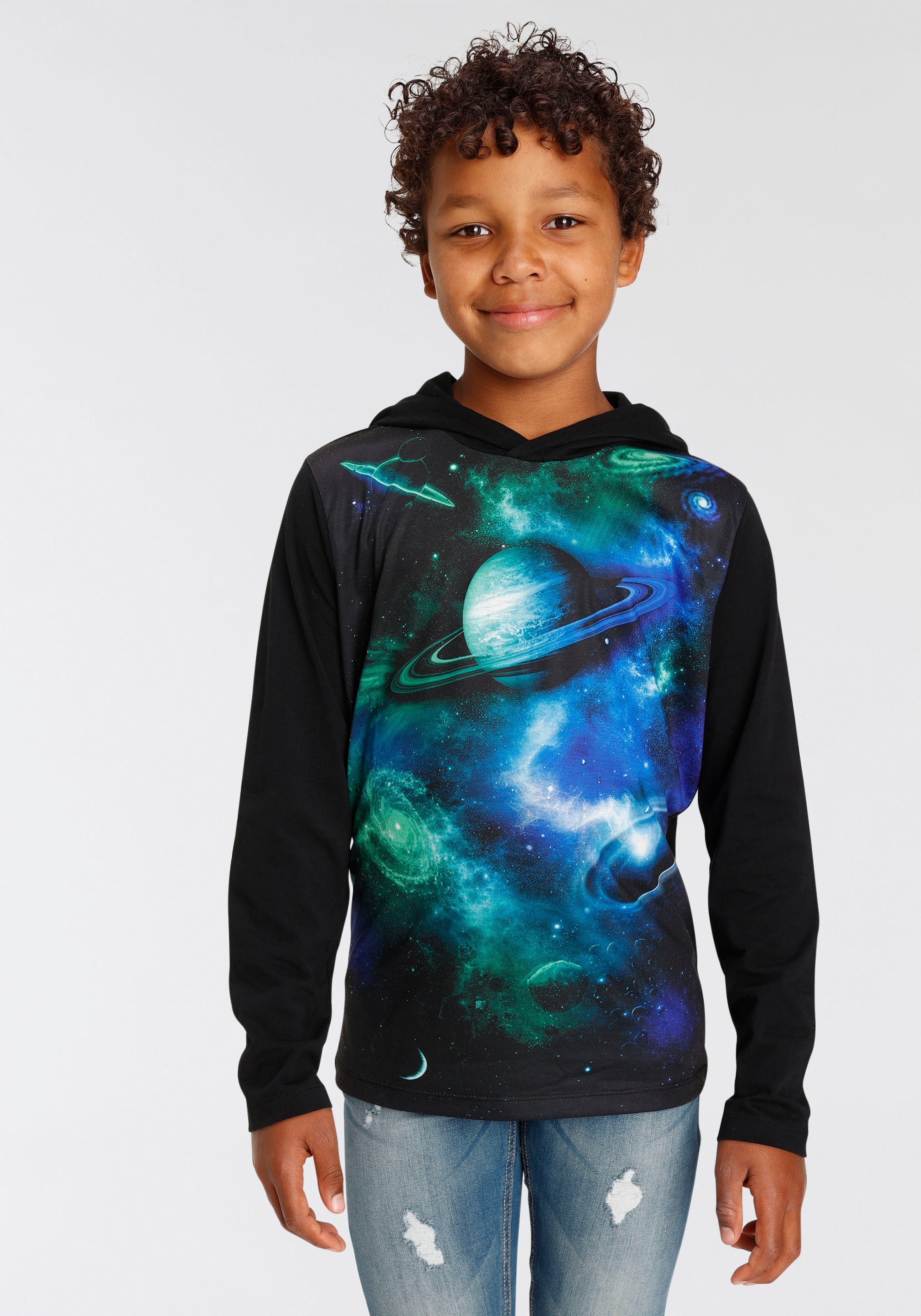 KIDSWORLD Kapuzenshirt »UNIVERSUM«, Langarm, Basic-Passform, mit trendigem Druck, aus Jerseystoff