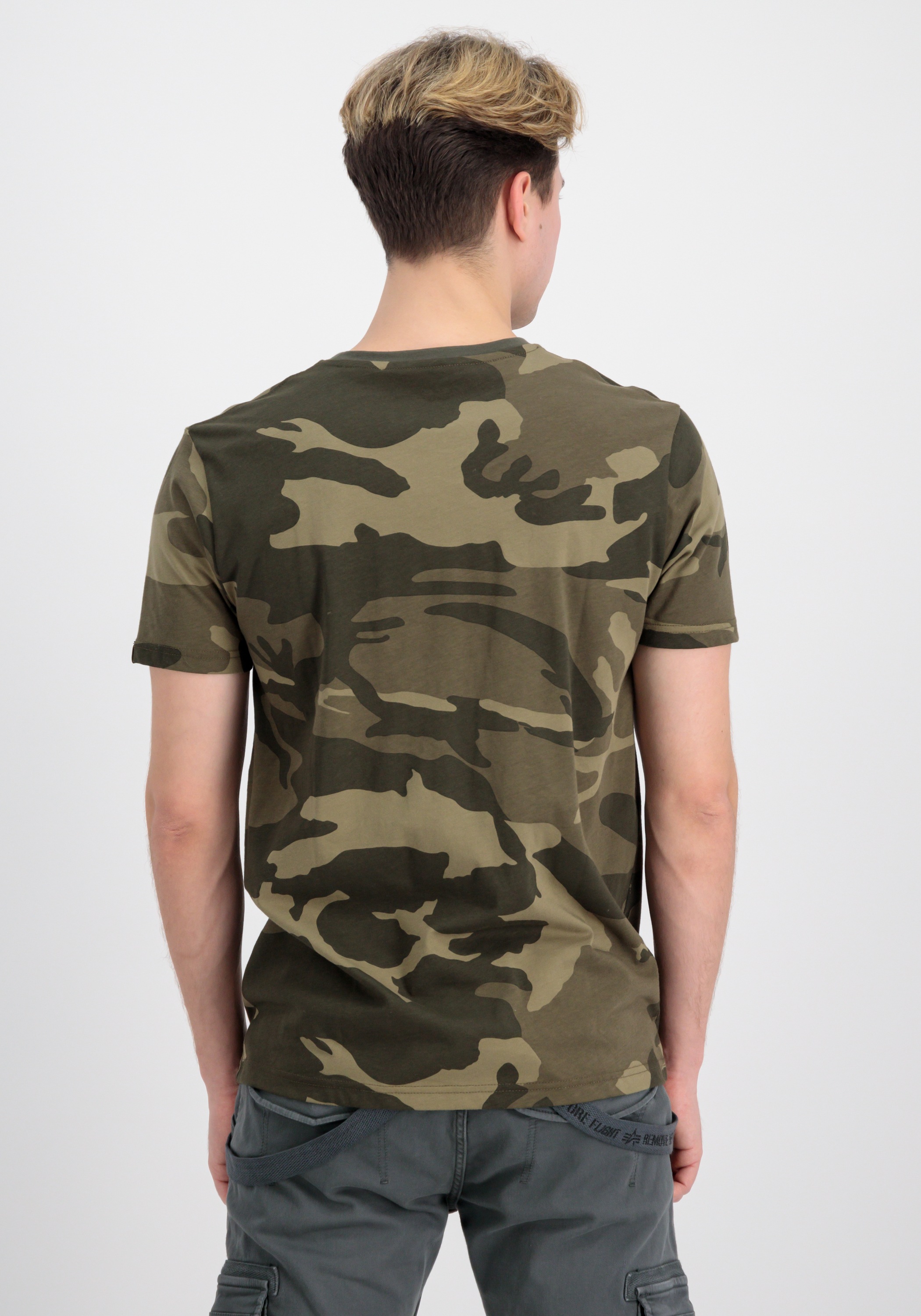 für BAUR Men Industries Camo« »Alpha - Basic T-Shirt | T-Shirts ▷ Alpha Industries T-Shirt