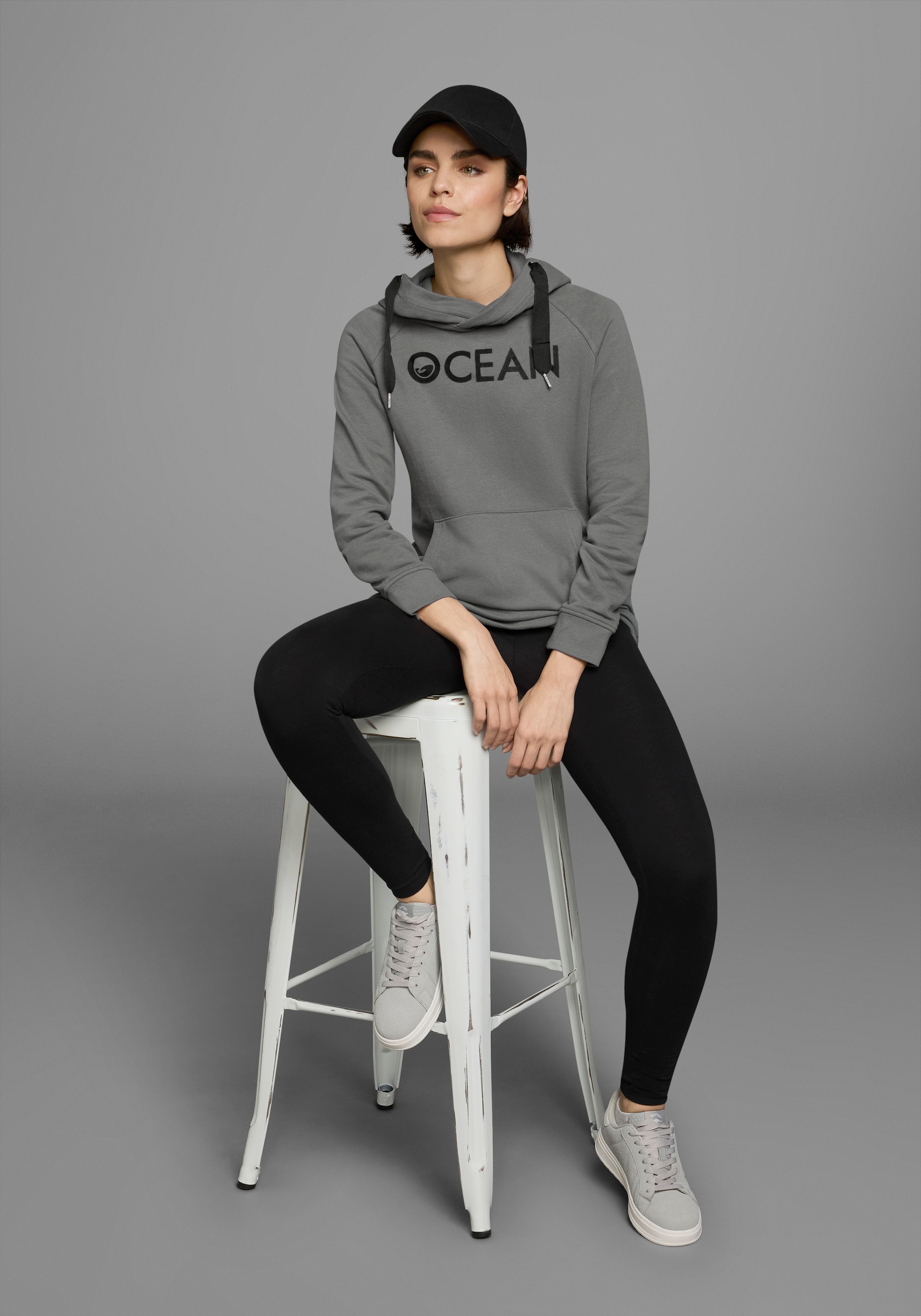 Ocean Sportswear Jogginganzug »Essentials Joggingsuit«, (Packung, 2 tlg., mit Leggings)