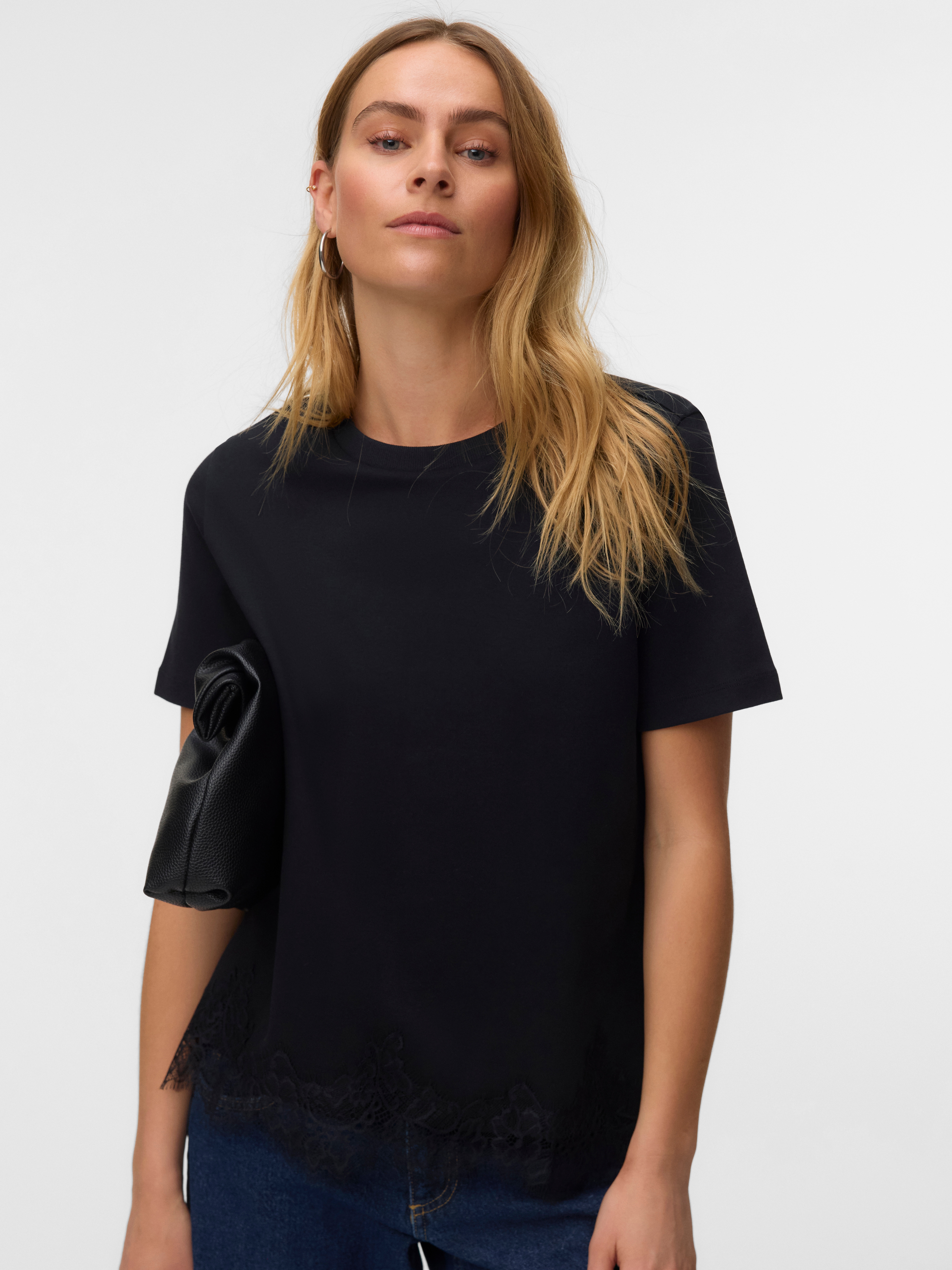 Vero Moda Kurzarmshirt "VMSARA METTE LACE SS T-SHIRT JRS NOOS" Baumwolle, regular fit