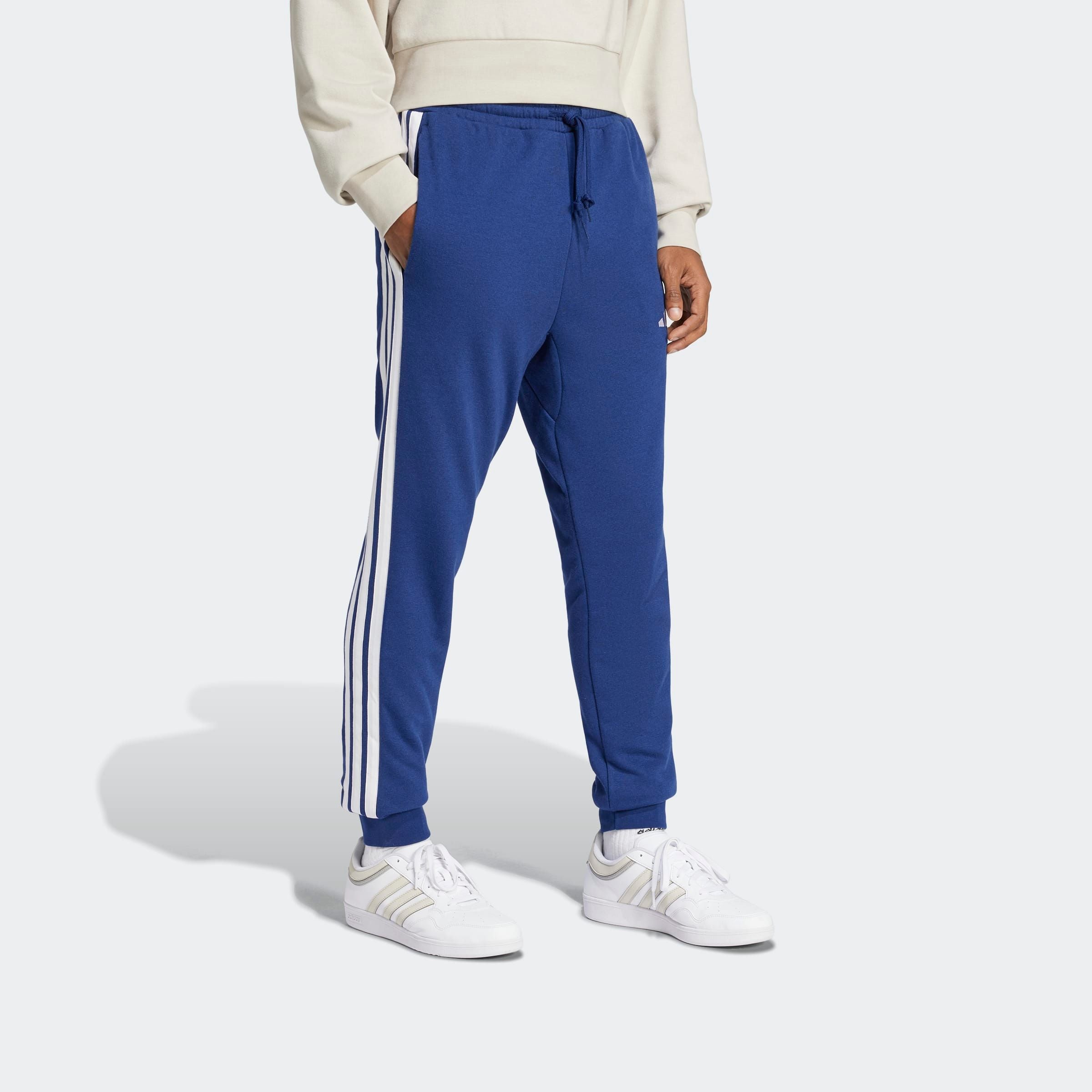 adidas Sportswear Sporthose »M 3S FT TC PT«, (1 tlg.), Jogginghose aus weichem French Terry Material