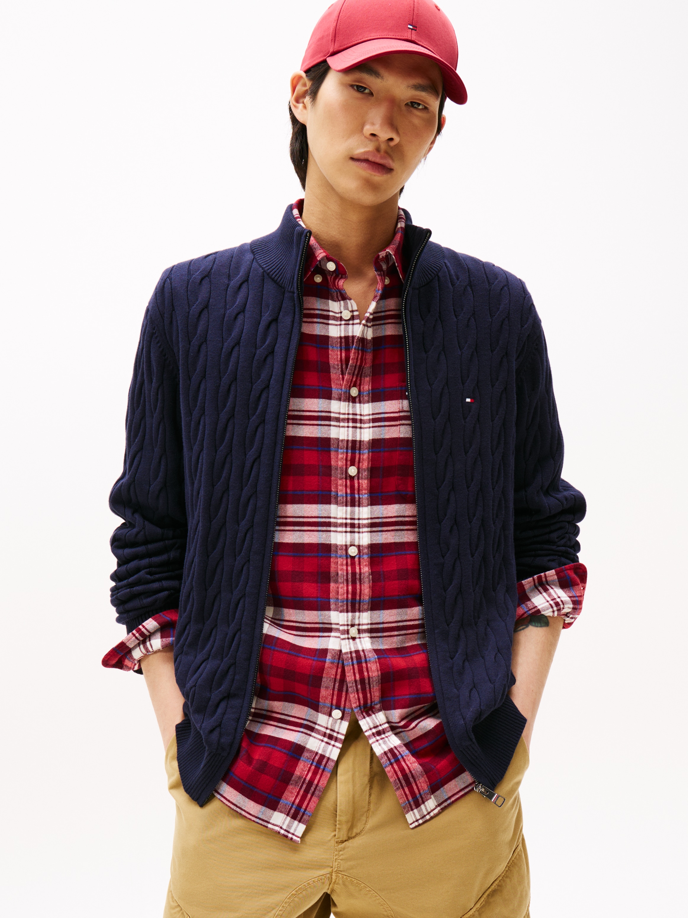 Tommy Hilfiger Strickjacke »CLASSIC COTTON CABLE ZIP THROUGH« mit Rippstrickstehkragen, mit Zopfstrickmuster