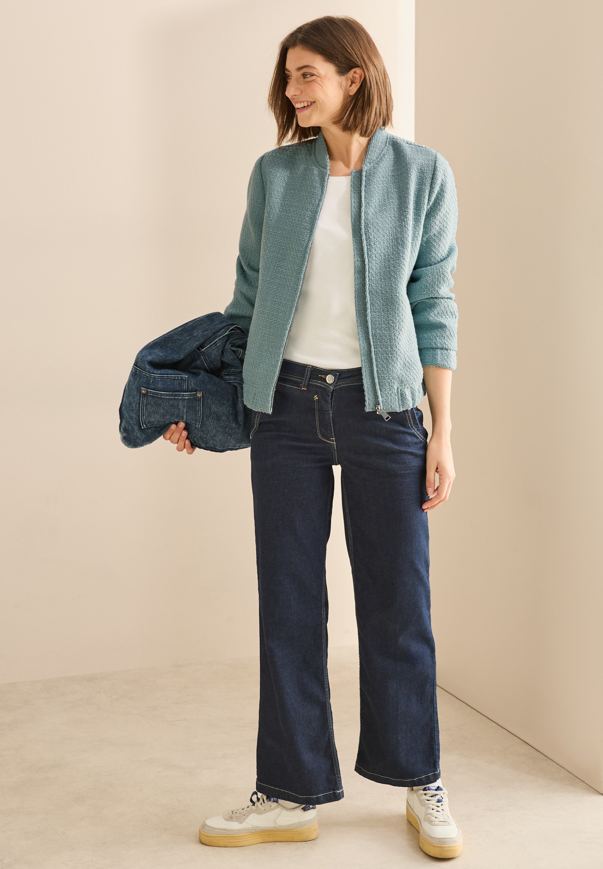 Cecil Blouson, in Bouclé Optik