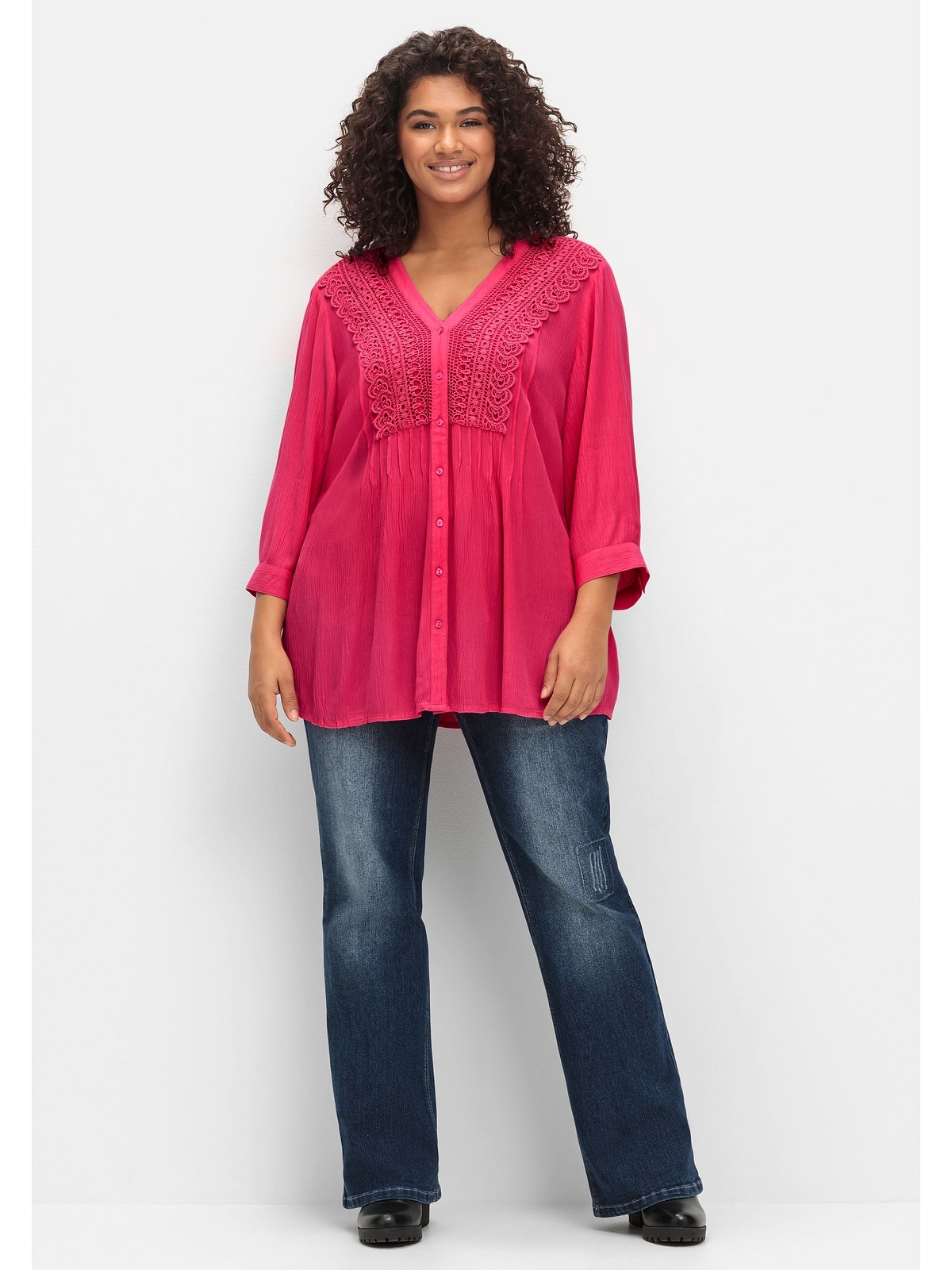 sheego by Joe Browns Longbluse »Große Größen«, mit Häkelspitze und Biesen