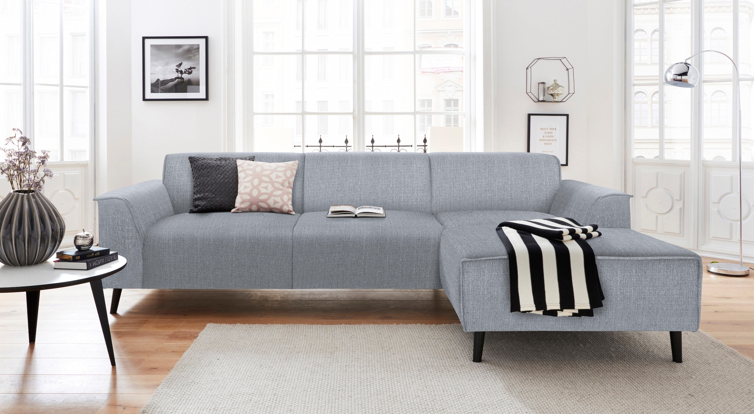 DOMO collection Ecksofa "Amora, inkl. Federkern, hoher Sitzkomfort, Breite 268 L-Form" Komfortsitzhöhe 47 cm, Fußhöhe passend für gängige Saugroboter