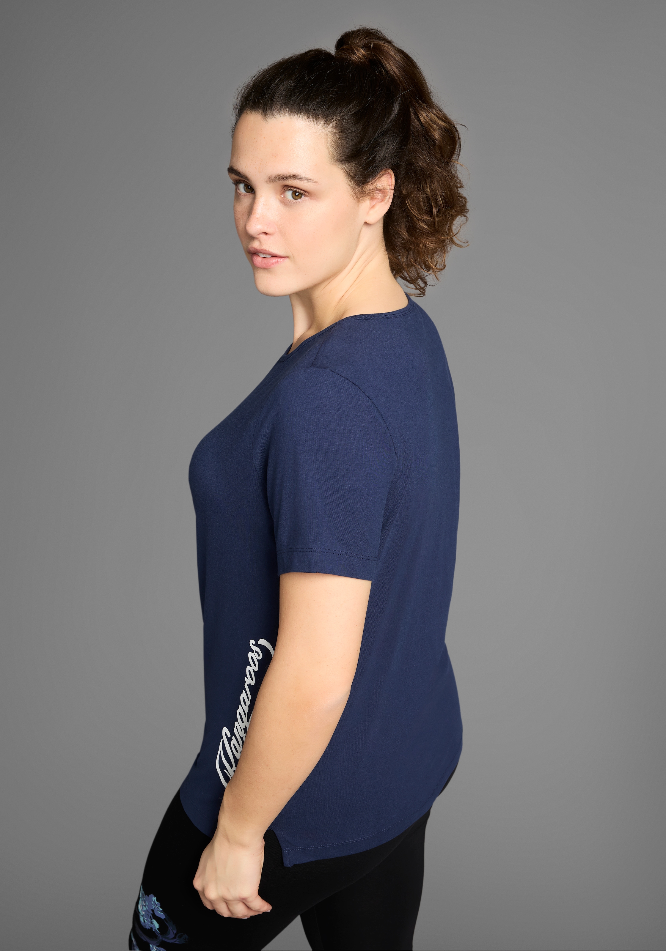 KangaROOS T-Shirt, Kurzarm, figurumspielend, unifarben, Rundhalsausschnitt, casual