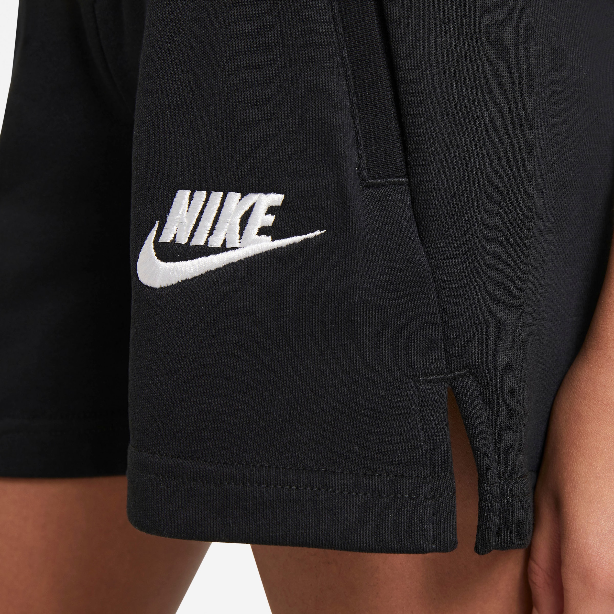 Nike Sportswear Shorts »Club Big Kids' (Girls') French Terry Shorts«