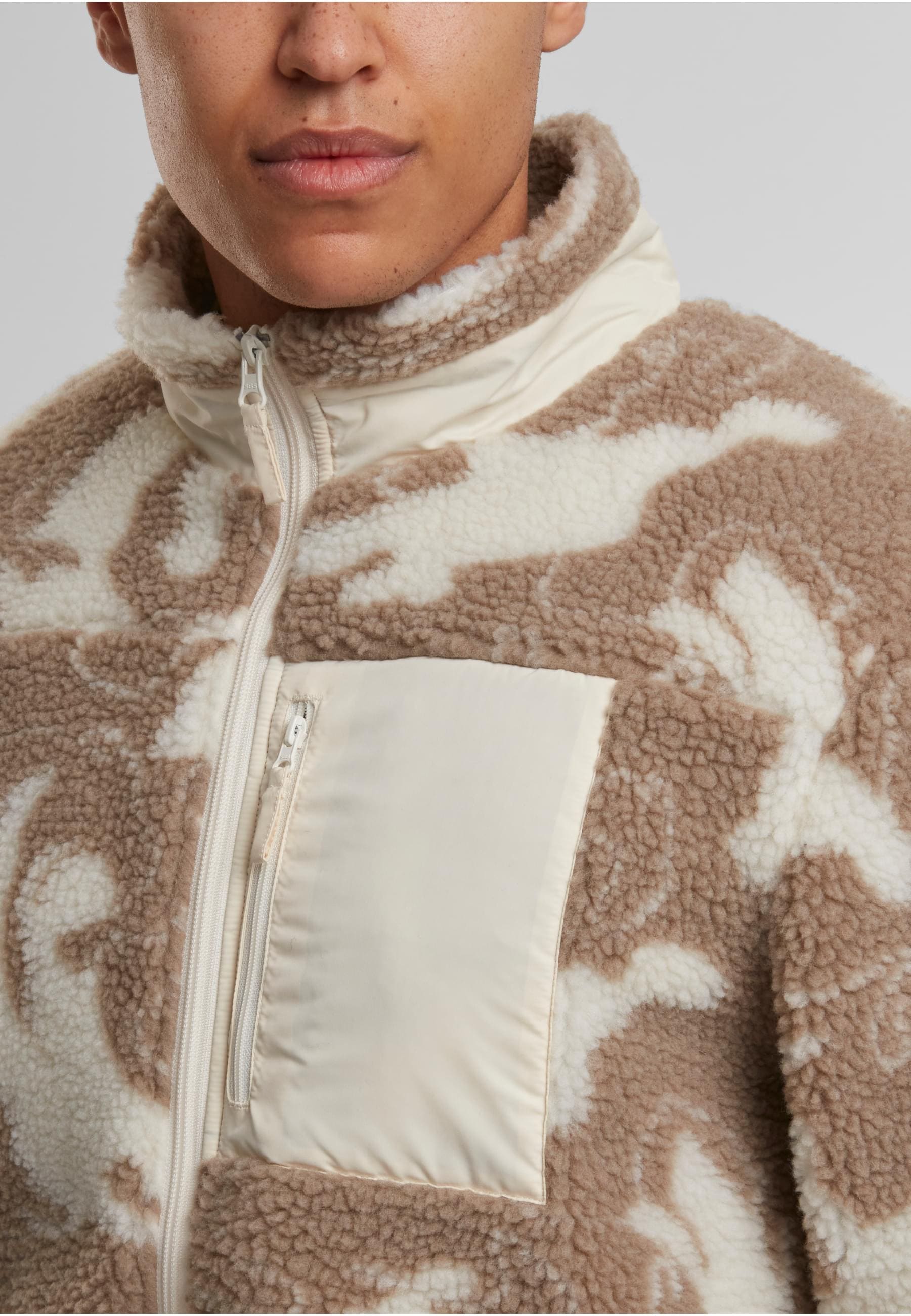 URBAN CLASSICS Allwetterjacke »Urban Classics Pattern Teddy Trackjacket«, (1 St.), ohne Kapuze