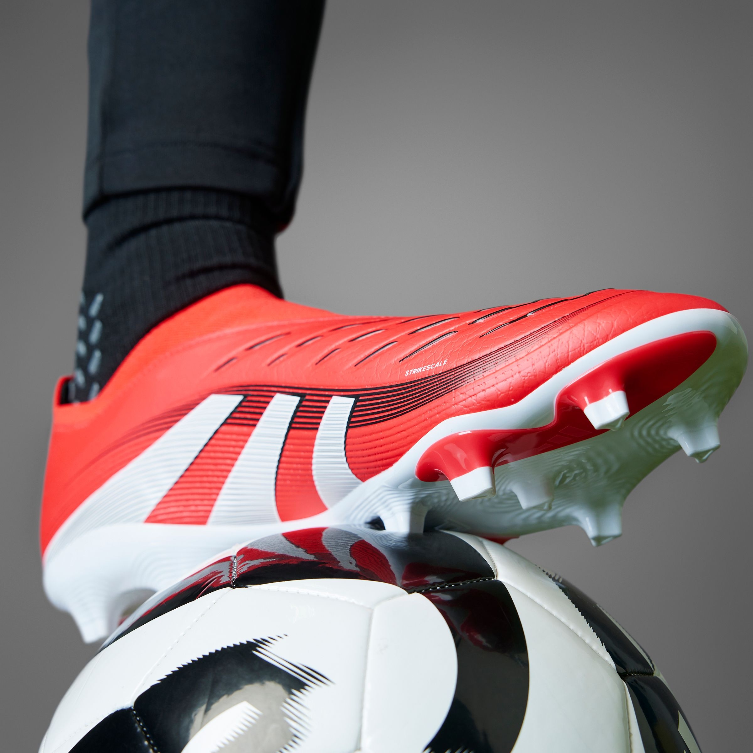adidas Performance Fußballschuh »PREDATOR LEAGUE LACELESS FG/MG«