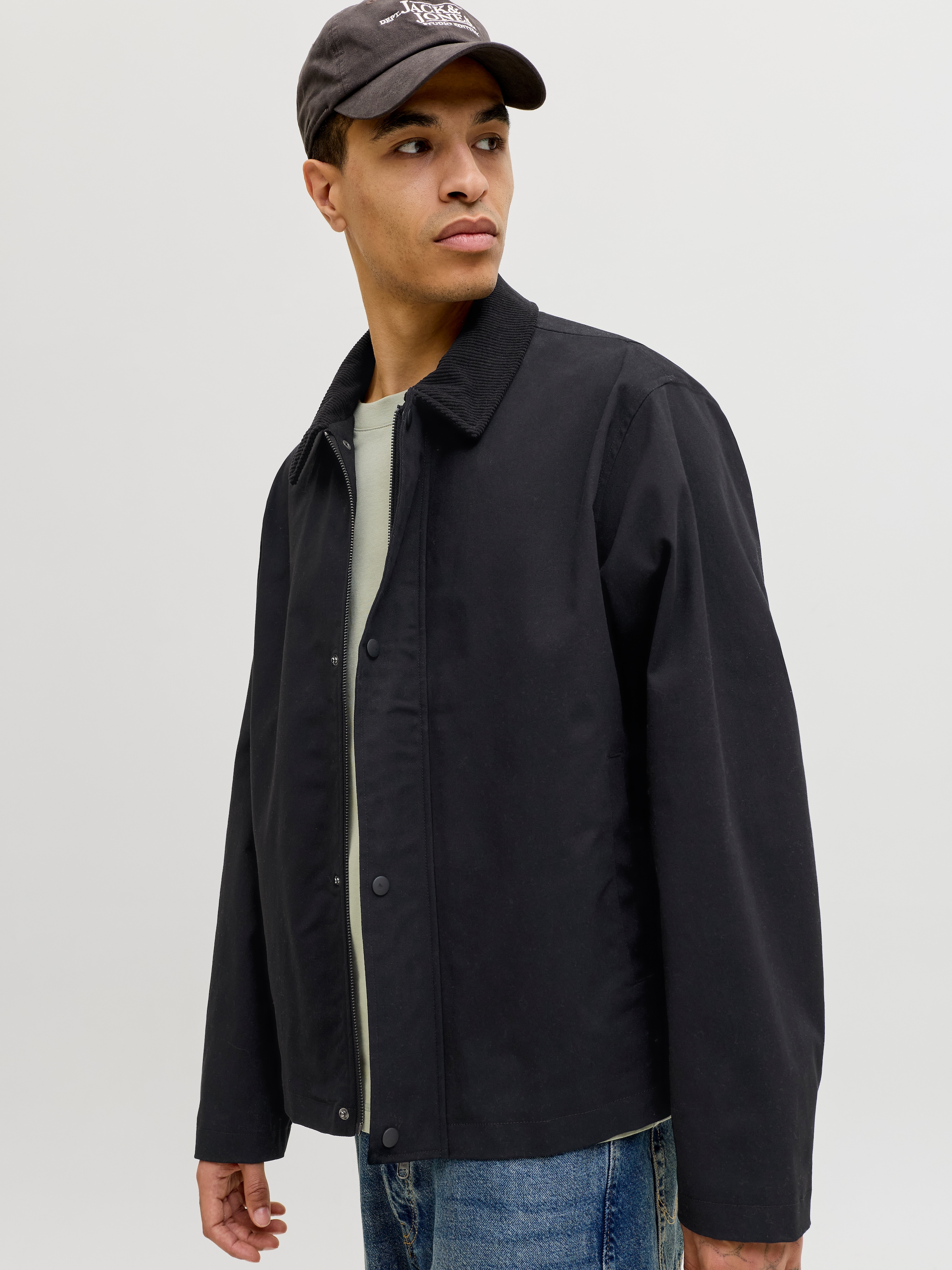 Jack & Jones Kurzjacke »JJEGRAHAM WORKER JACKET SN« mit Fly-Away-Kragen