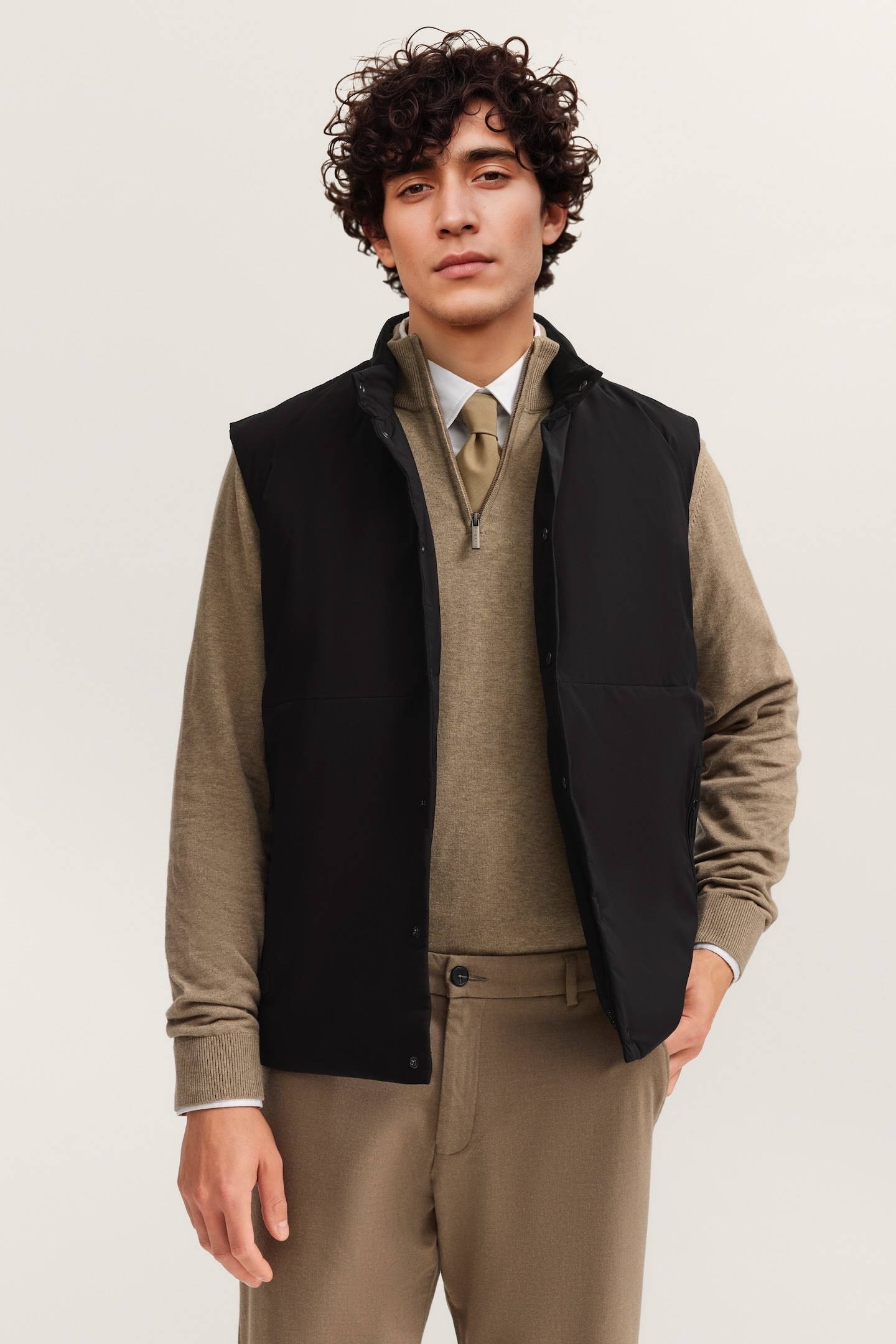 bugatti Funktionsweste "Drei Heizstufen" mit Powerbank-Anschluss günstig online kaufen