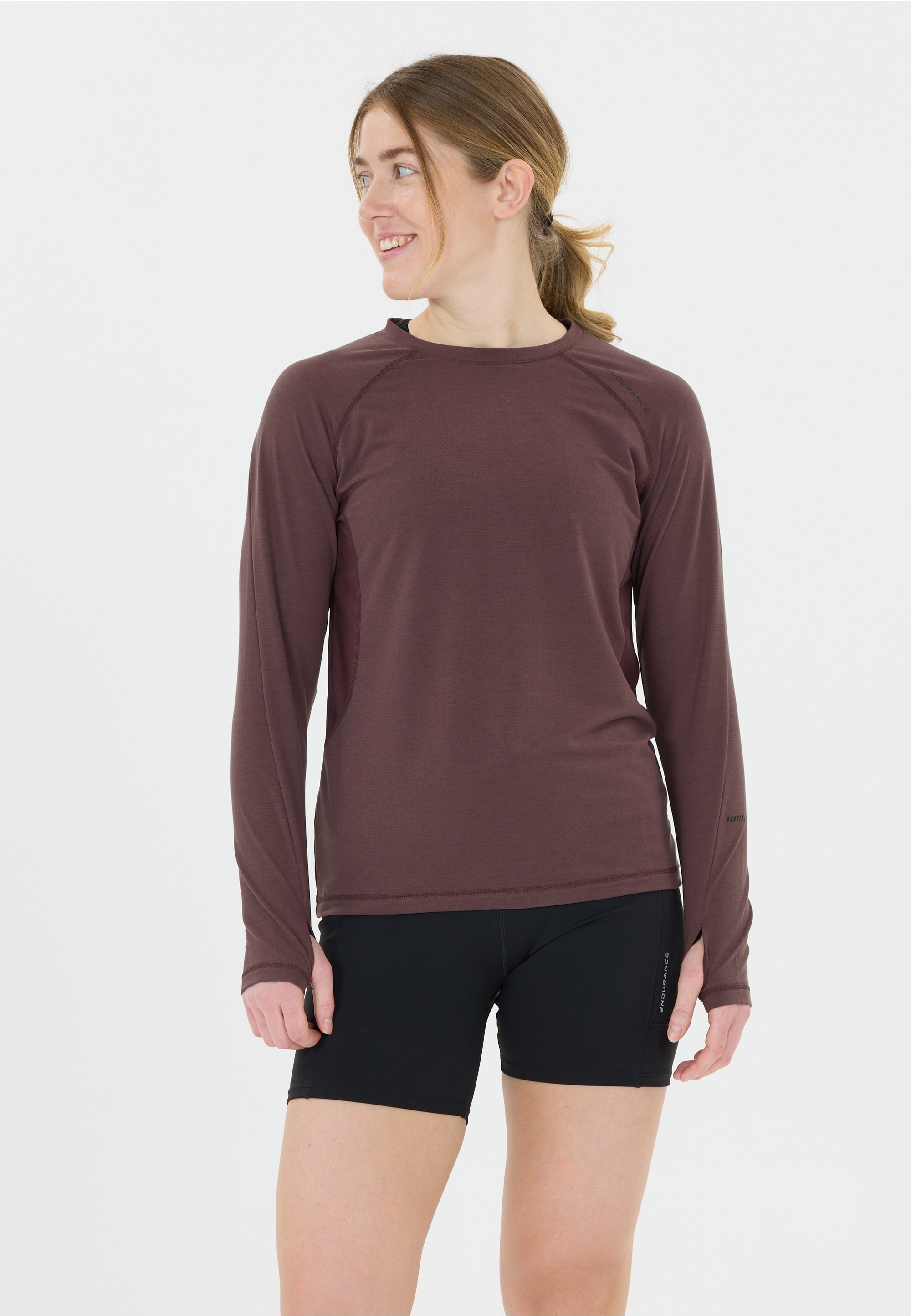 ENDURANCE Funktionsshirt "Joan" mit reflektierenden Details günstig online kaufen
