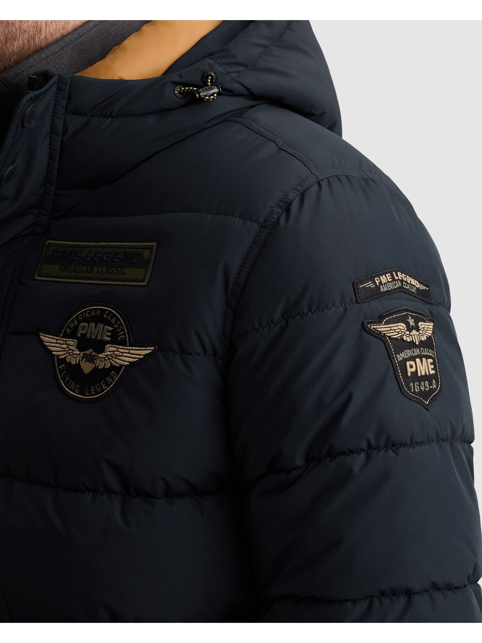 PME LEGEND Steppjacke mit Kapuze Ärmelabschluss mit Windstopperbündchen