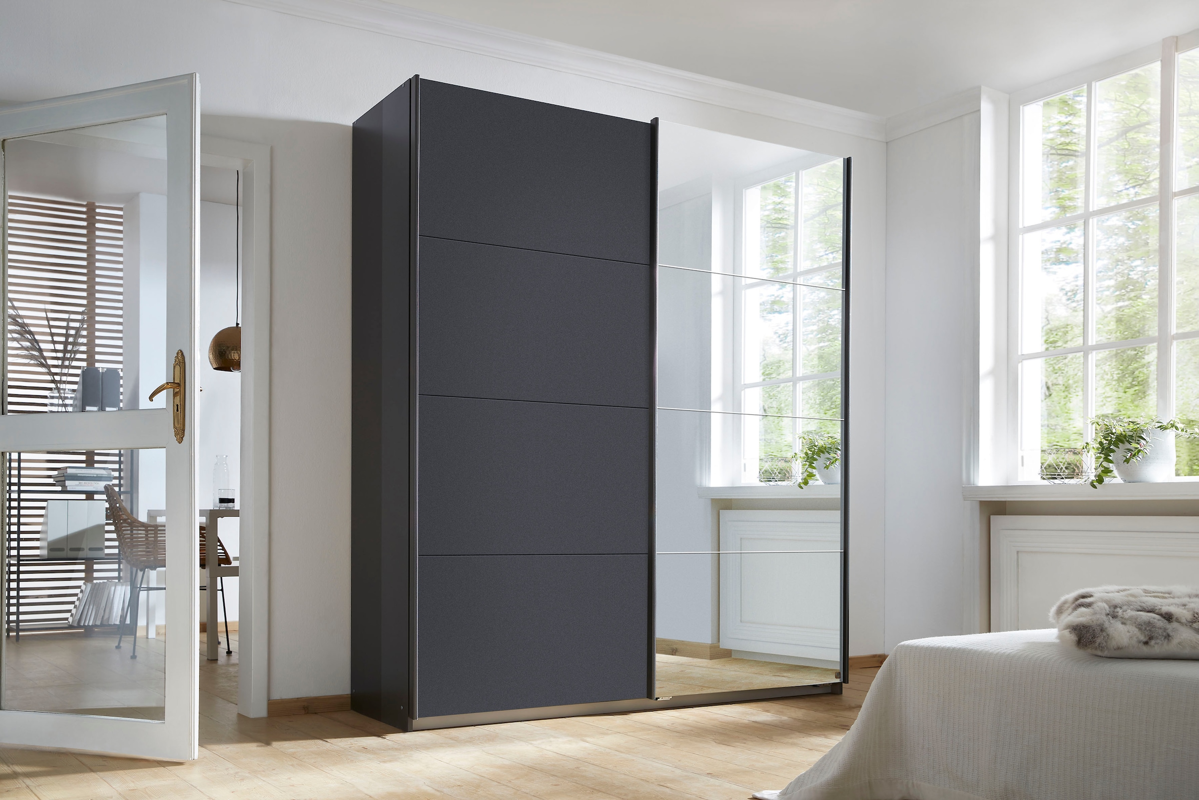 rauch Schwebetürenschrank »Subito Kleiderschrank Bestseller«, Schlafzimmerschrank Schrank Garderobe mit 4 Spiegelelementen