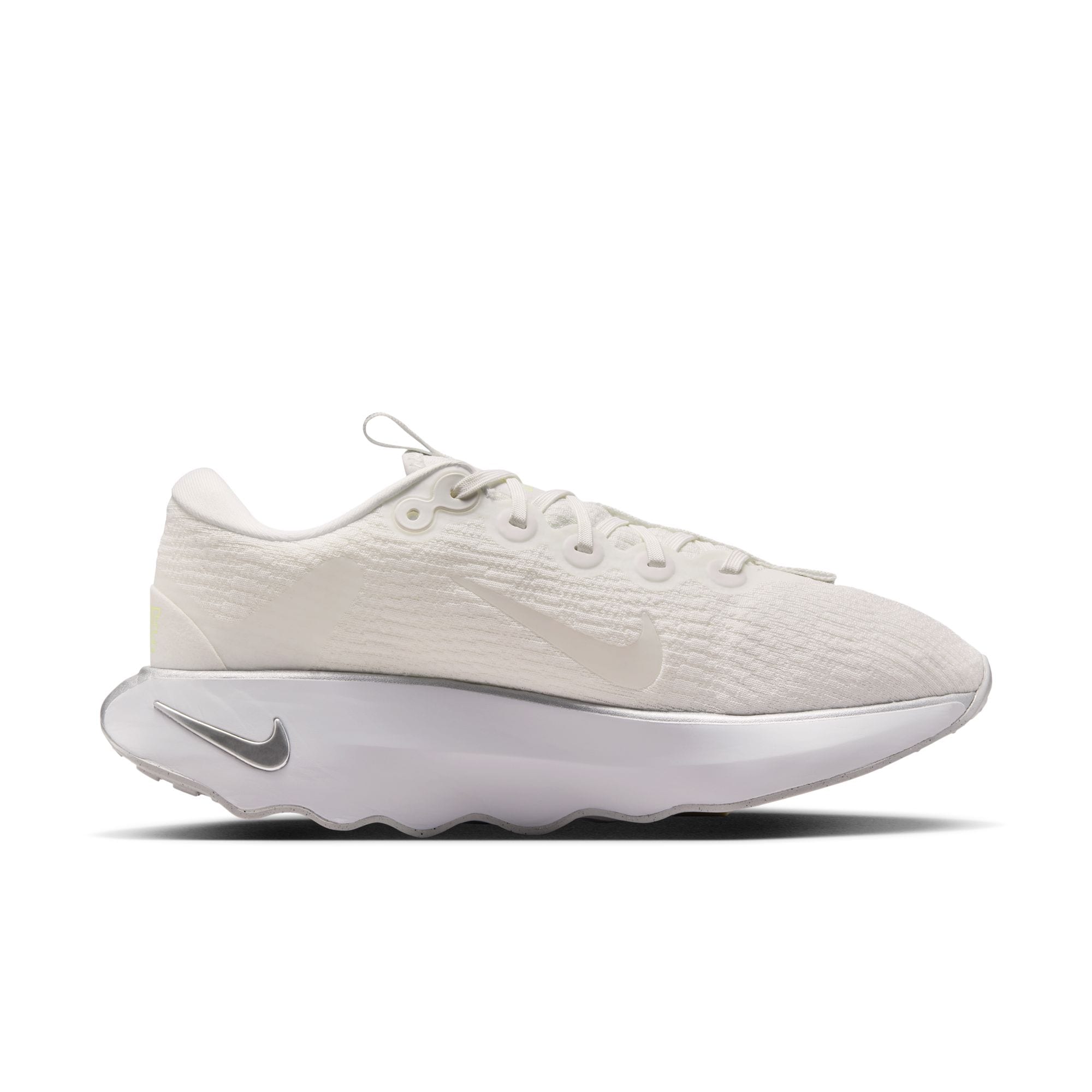 Nike Walkingschuh »WMNS MOTIVA«