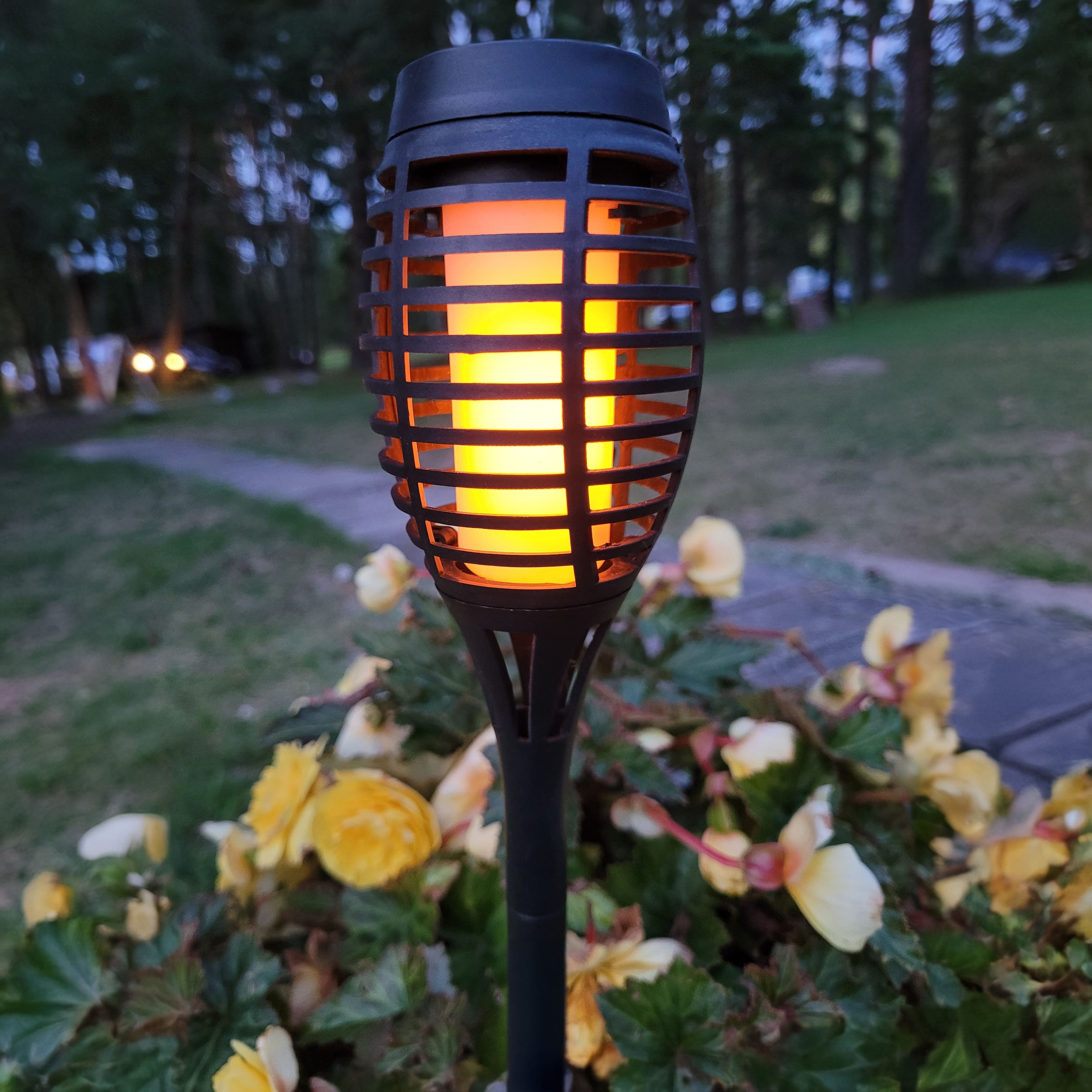 näve LED Solarleuchte »Fanilo«, 5 flammig, Leuchtmittel LED-Modul | LED fest integriert, 5er Set Fackeln, Flammeneffekt, schwarz, LED warmweiß, H: 45cm, D: 6cm