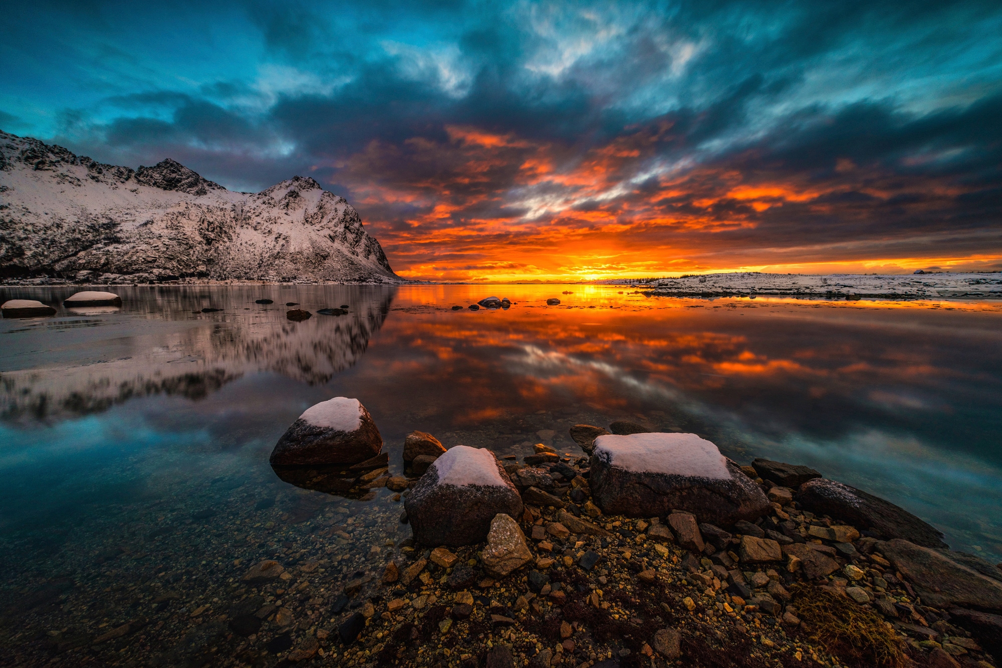 Papermoon Fototapete "Photo-Art RAYMOND HOFFMANN, HIMMEL IN FEUER"