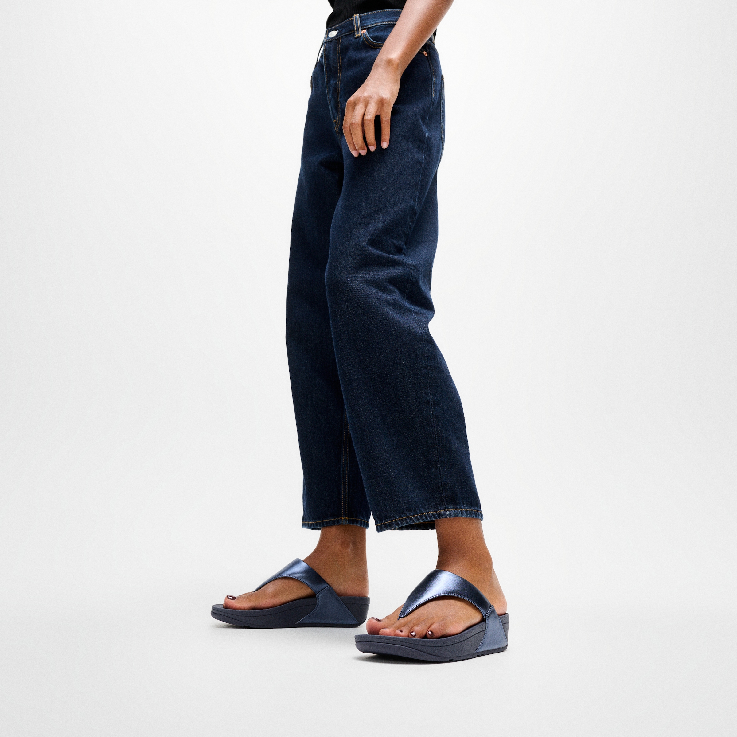 Fitflop Dianette »LULU LEATHER TOEPOST«  Zehentrenner, Pool Slides, Pantolette, Badeschuh mit Keilabsatz