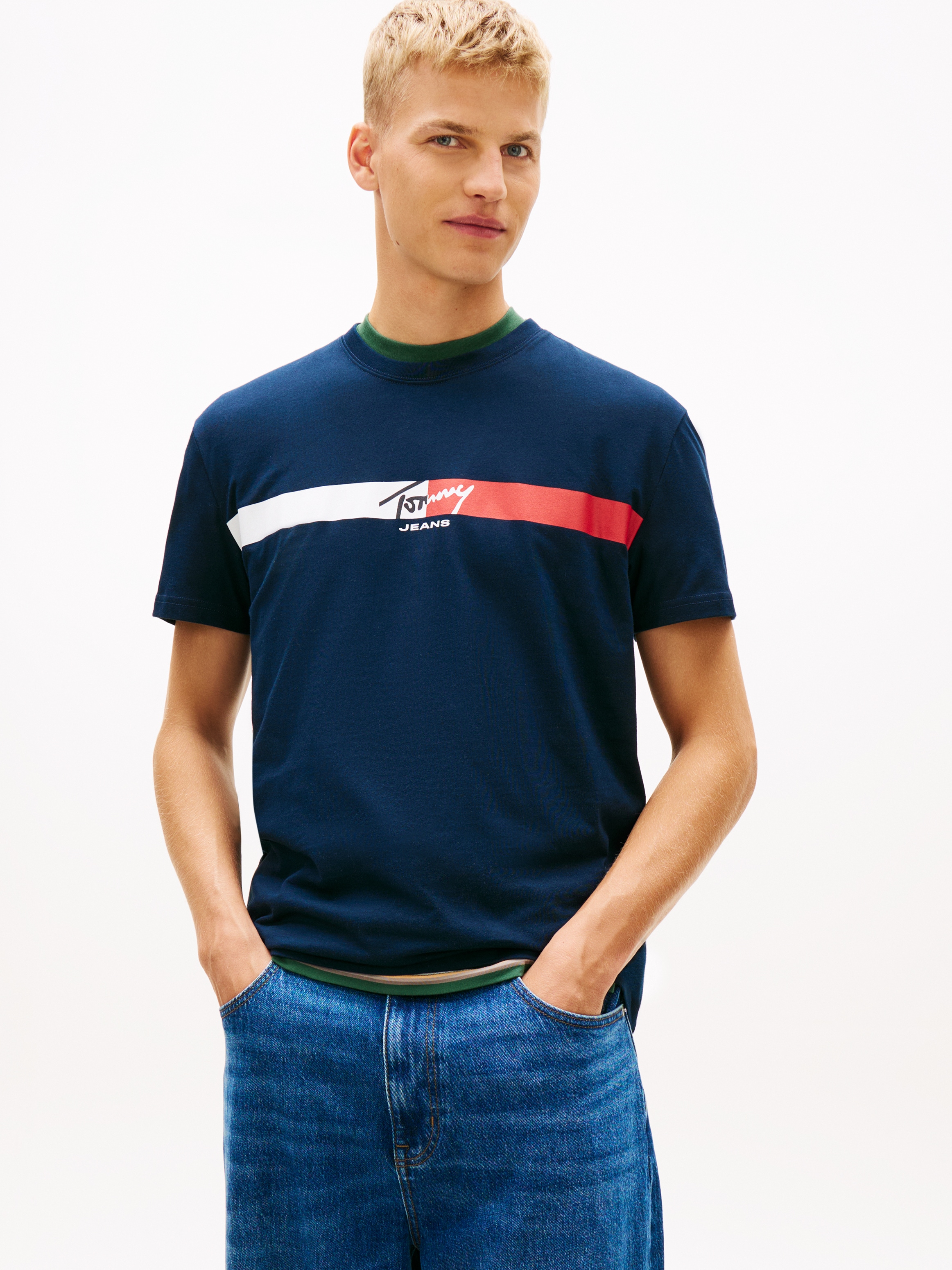 Tommy Jeans T-Shirt "TJM REGULAR FIT SIGNATURE STRIPE" mit Label-Print