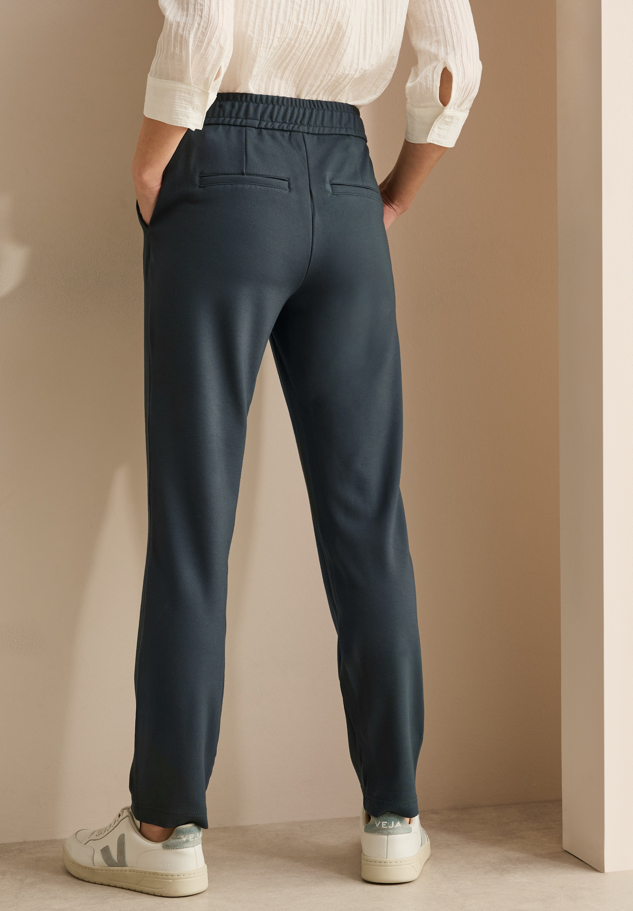 Cecil Stoffhose, Middle Waist