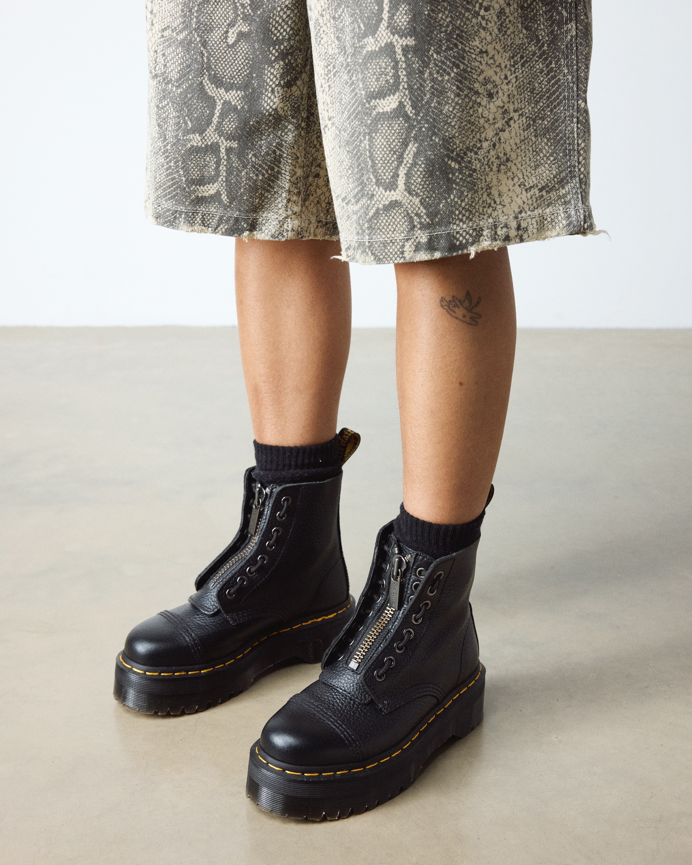 DR. MARTENS Schlupfboots »Sinclair«, Plateauboots, Chunky Boot mit modischem Reißverschluss