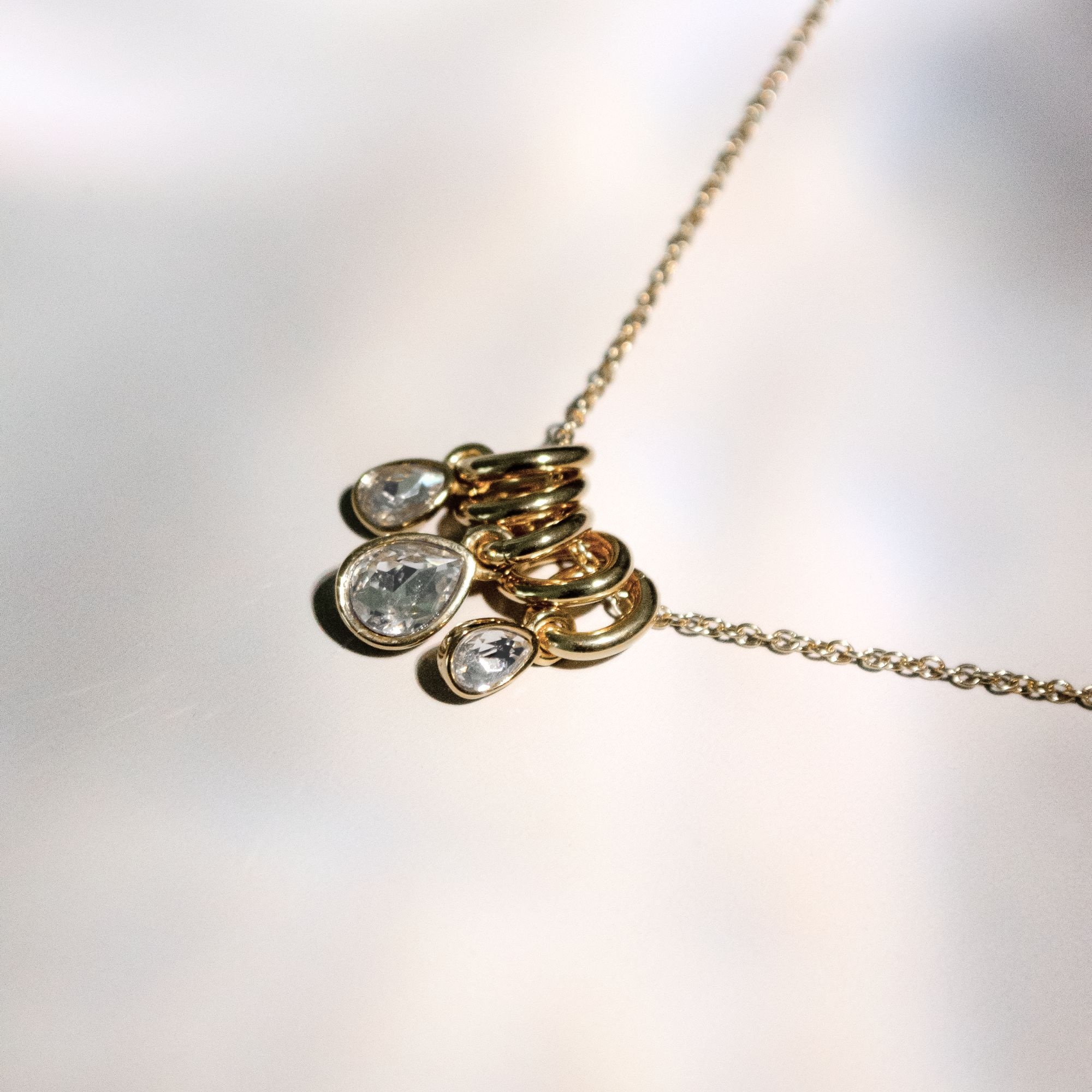 Echtzeit Kette mit Anhänger »Schmuck Geschenk Edelstahl Halskette Like Diamonds Tropfen«, mit Glasstein