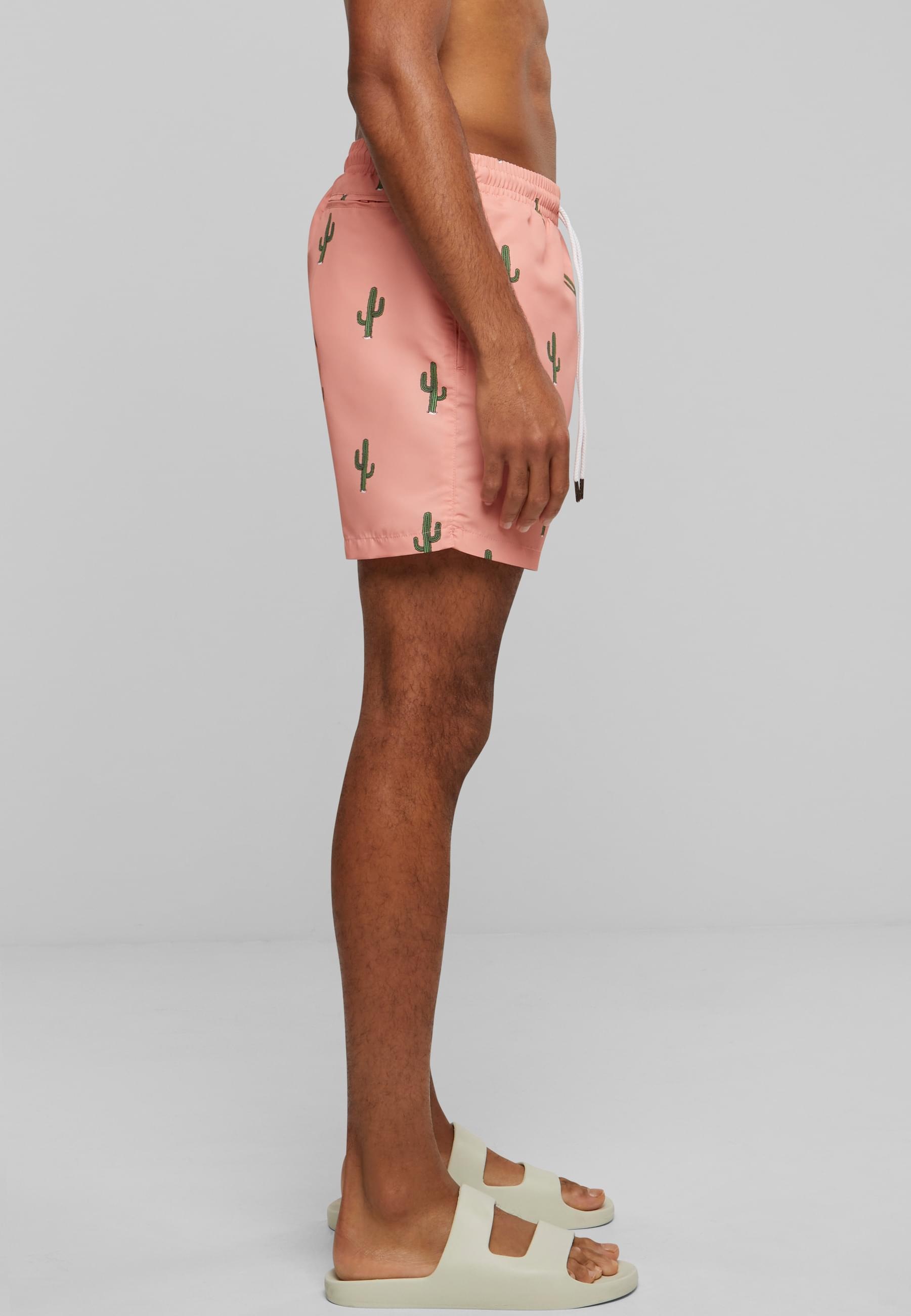 URBAN CLASSICS Badeshorts »Urban Classics Herren Pattern Swim Shorts«