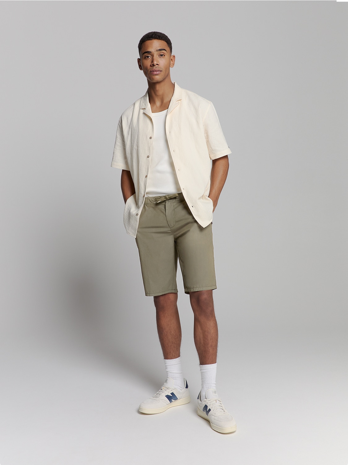 NO EXCESS Chinohose »No Excess Chino-Shorts«