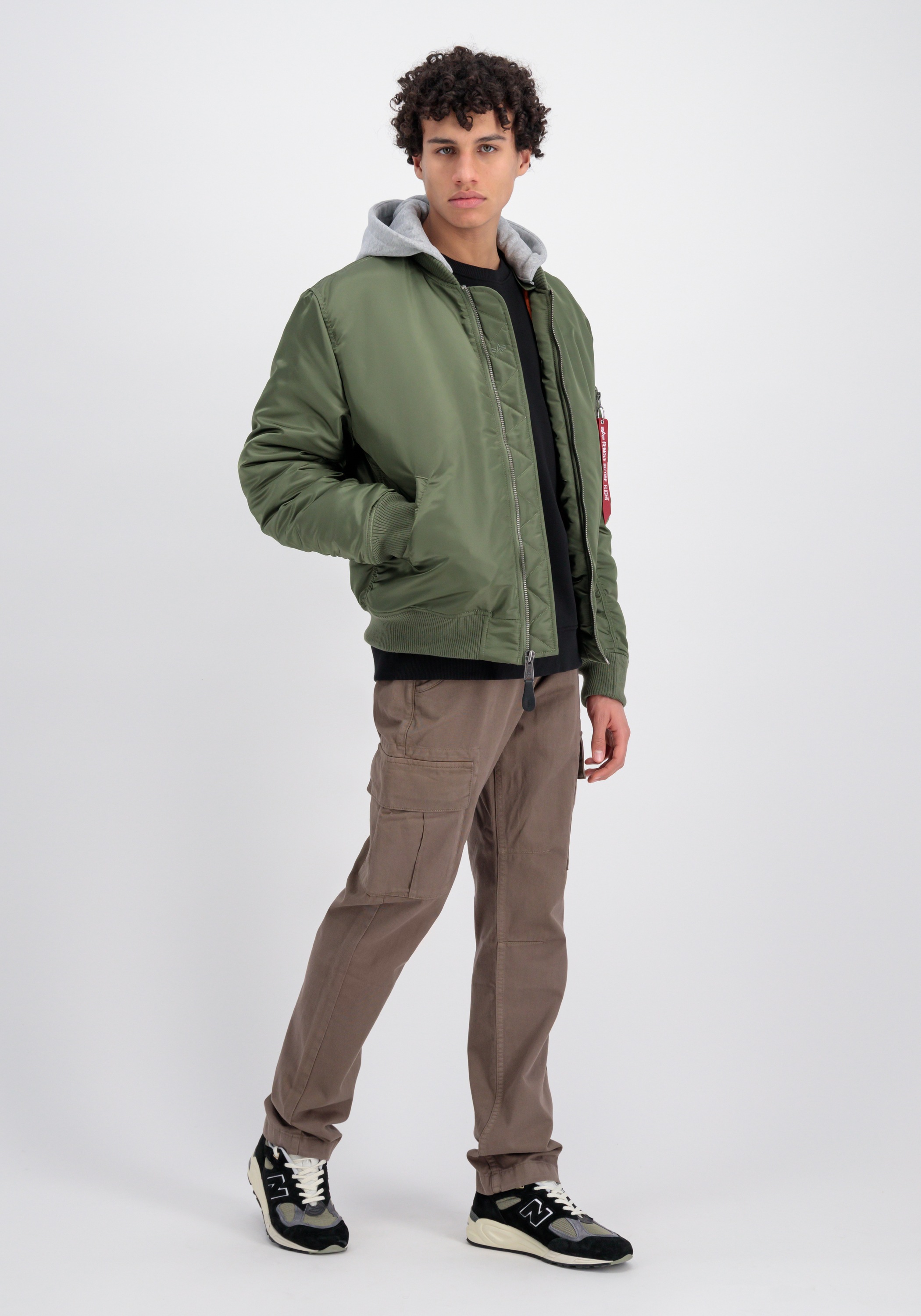 Alpha Industries Bomberjacke »Alpha Industries Men - Bomber Jackets MA-1 Zip Hood Back EMB«