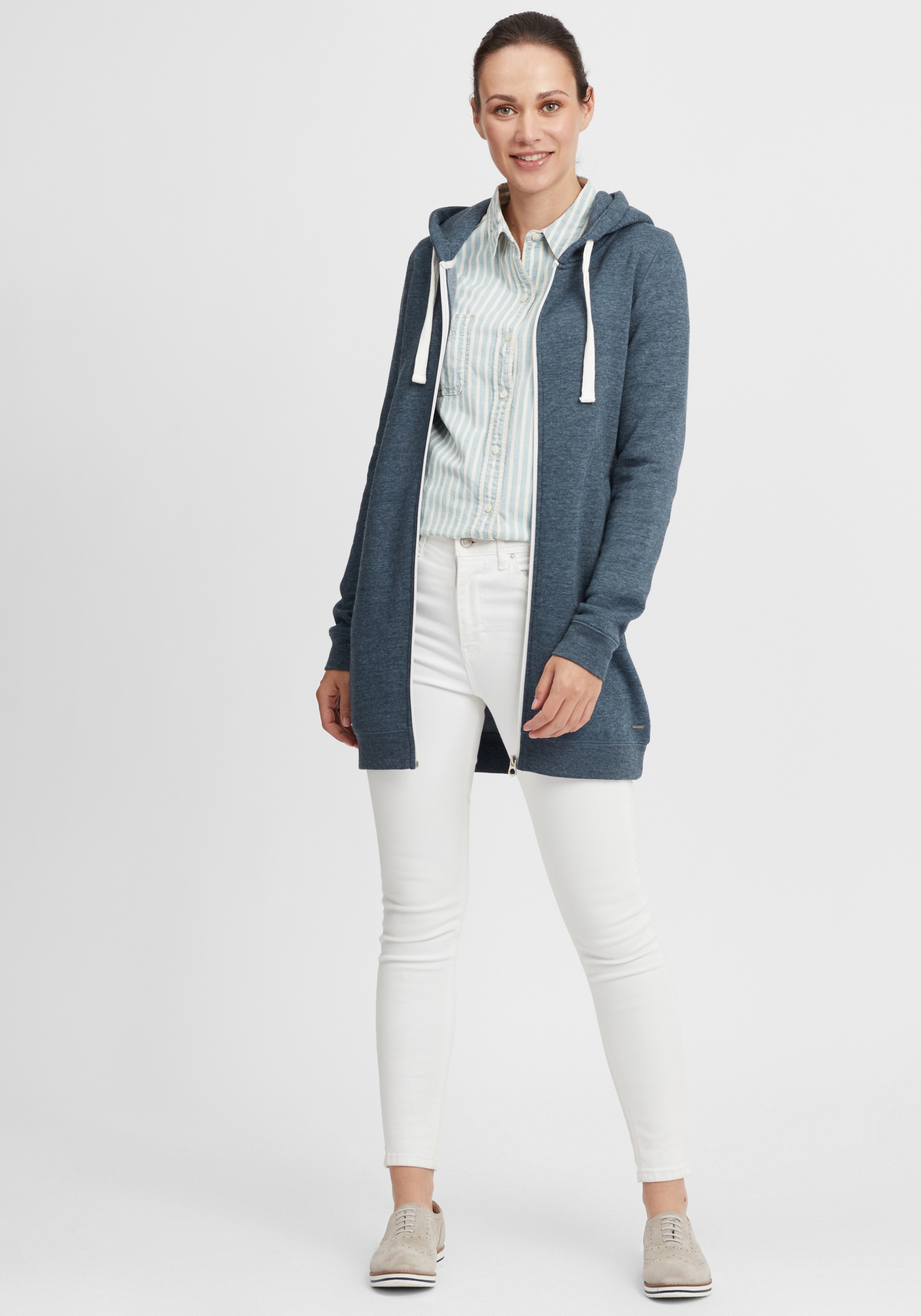 Kapuzensweatjacke OXMO OXOlinda Blau Gr. S 2