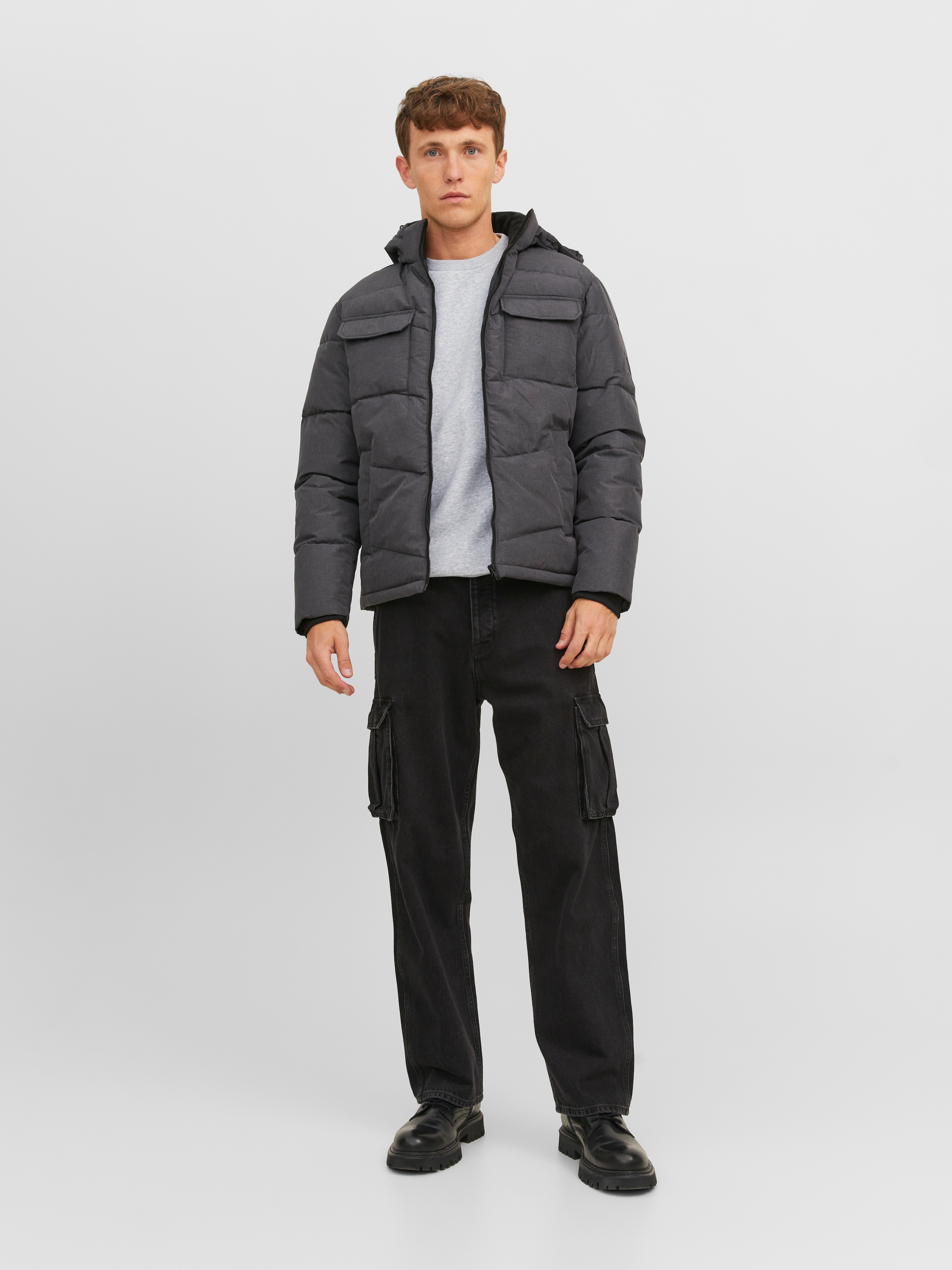 Jack & Jones Sweatshirt »JJEBRADLEY  mit Rippbündchen für Alltag und Freizeit«, Materialmix, relaxed fit
