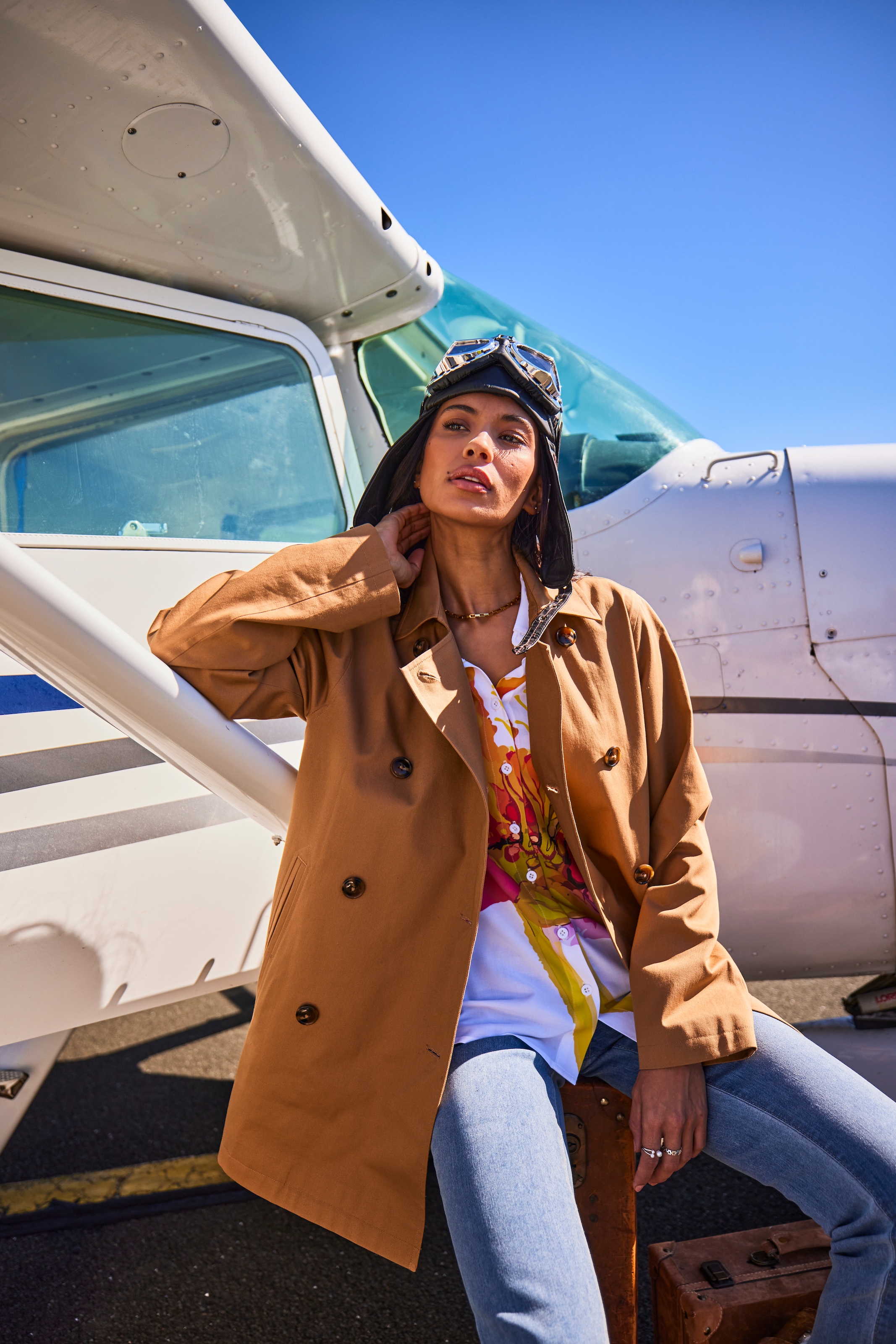 Aniston SELECTED Hemdbluse mit auffälligen, künstlerischen Print - NEUE KOLLEKTION