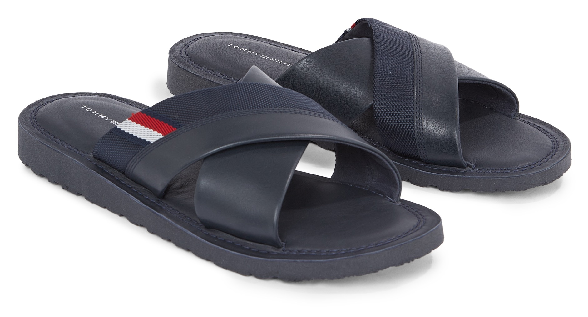 Tommy Hilfiger Pantolette »CORE HILFIGER LTH CRISS C SANDAL«, Sommerschuh, Schlappen, Poolslides, in lässigem Style