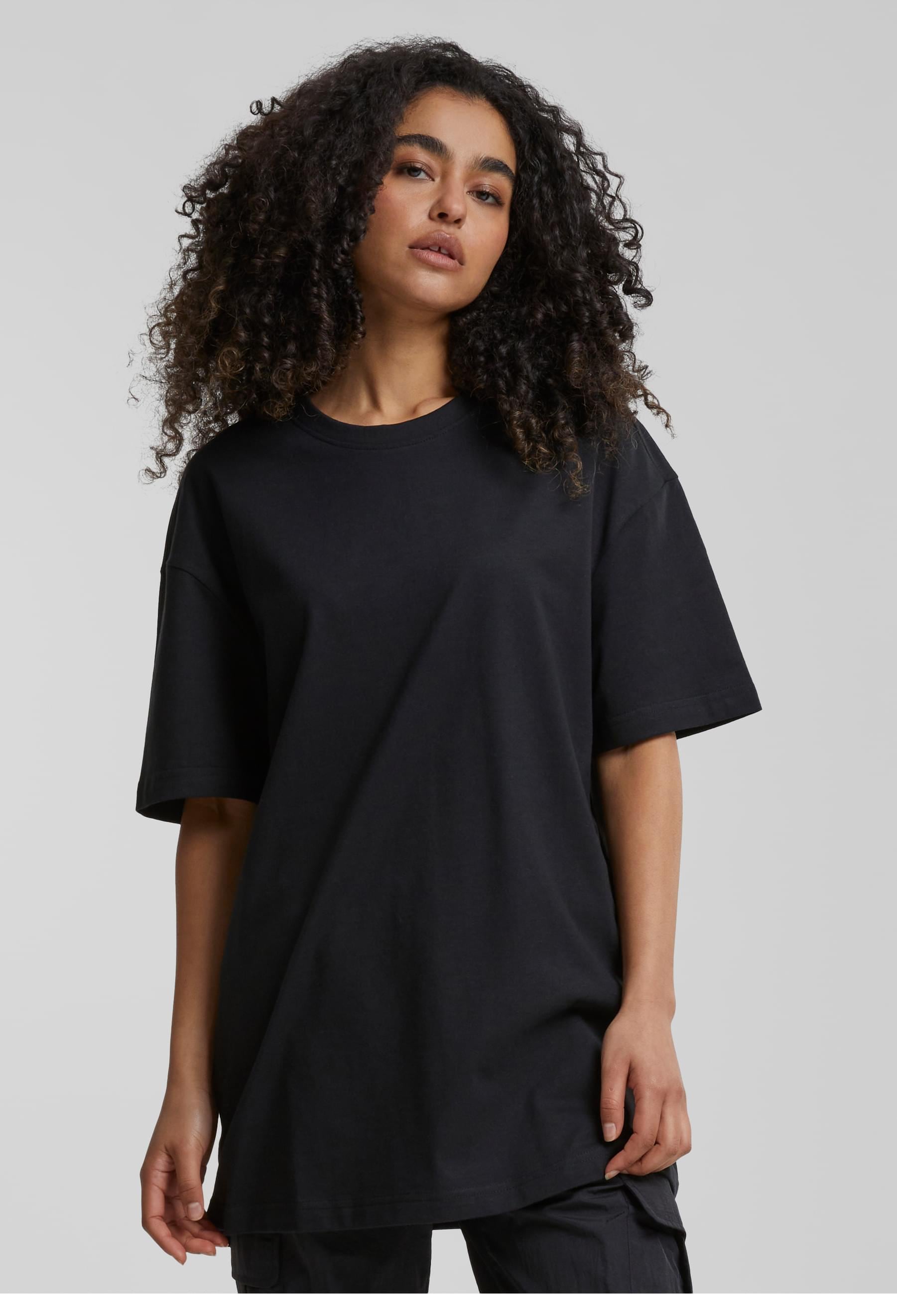 URBAN CLASSICS T-Shirt »Urban Classics Damen Ladies Oversized Boyfriend Tee«, (1 tlg.)