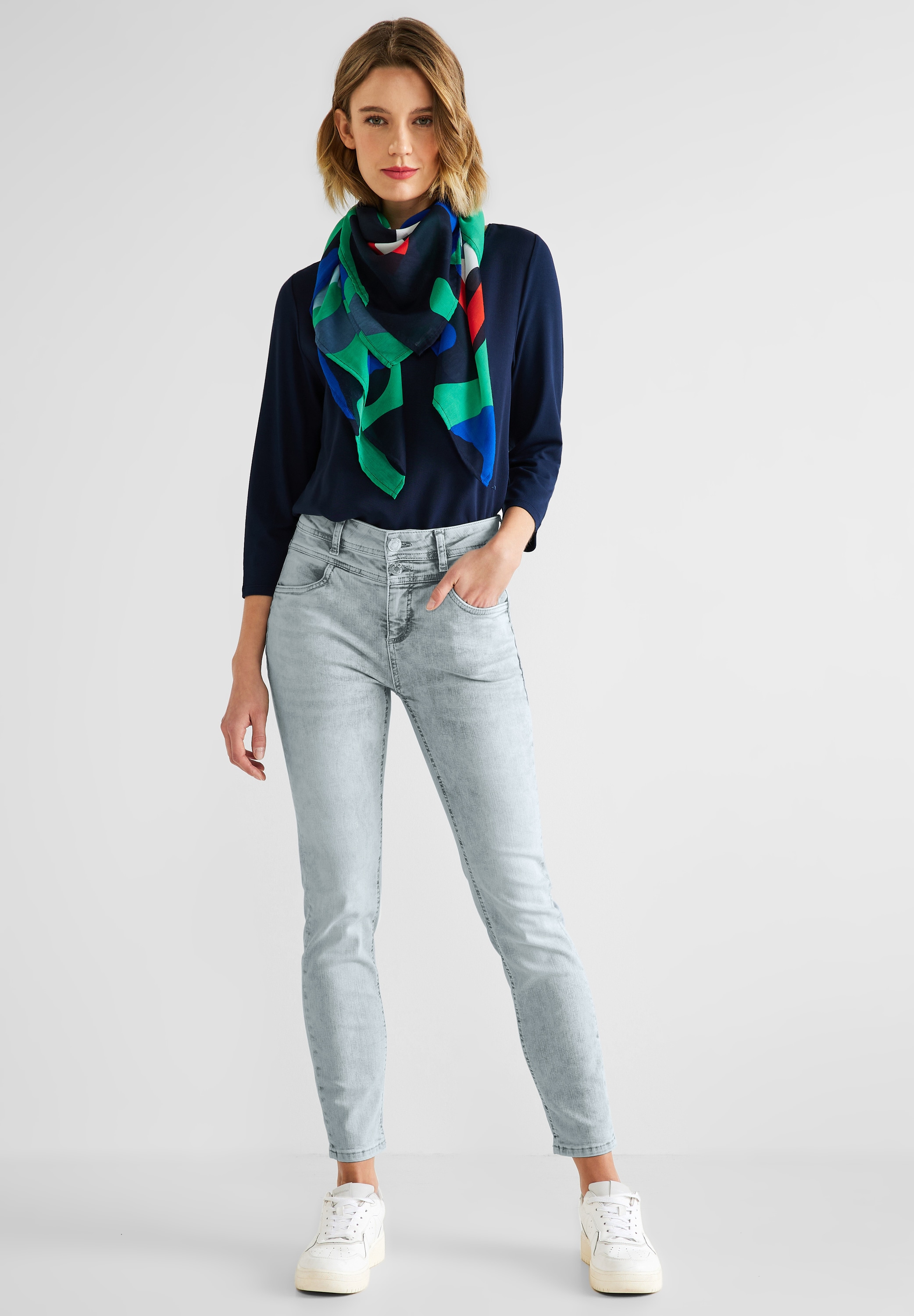 STREET ONE Gerade Jeans, 4-Pocket Style