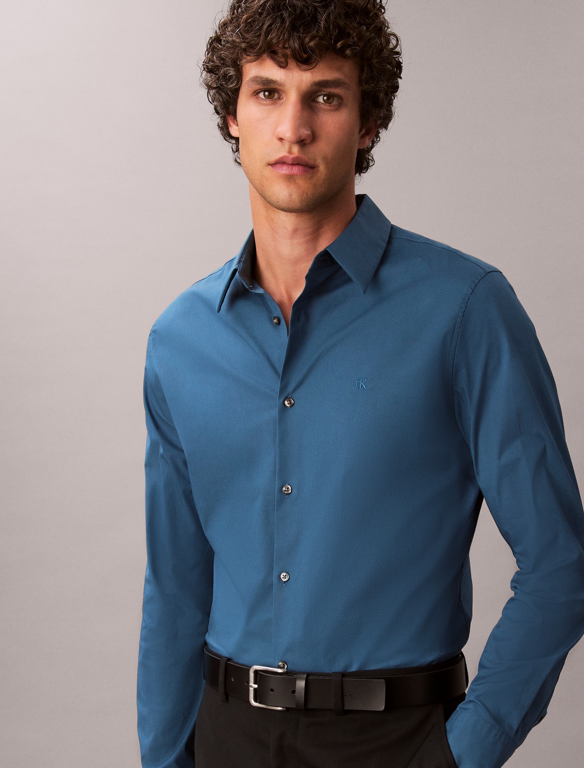 Calvin Klein Langarmhemd »LONG SLEEVE SOLID STRETCH SLIM SHIRT«, in Unifarbe