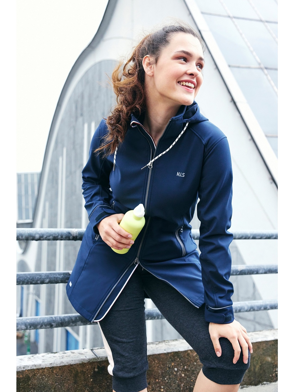 H.I.S Parka »Große Größen«, mit Kapuze, mit reflektierendem Details