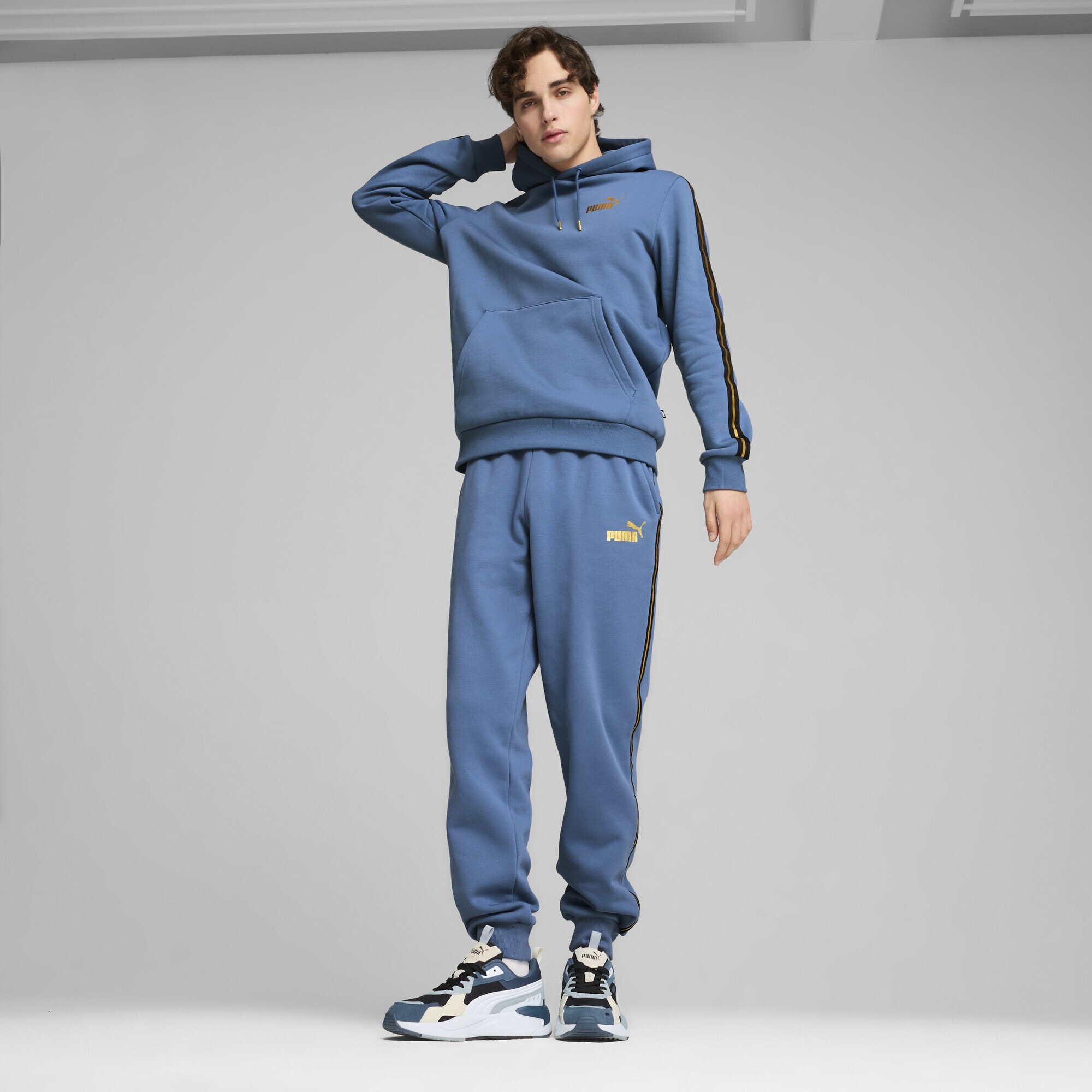 PUMA Sporthose »MINIMAL GOLD Jogginghose Herren«
