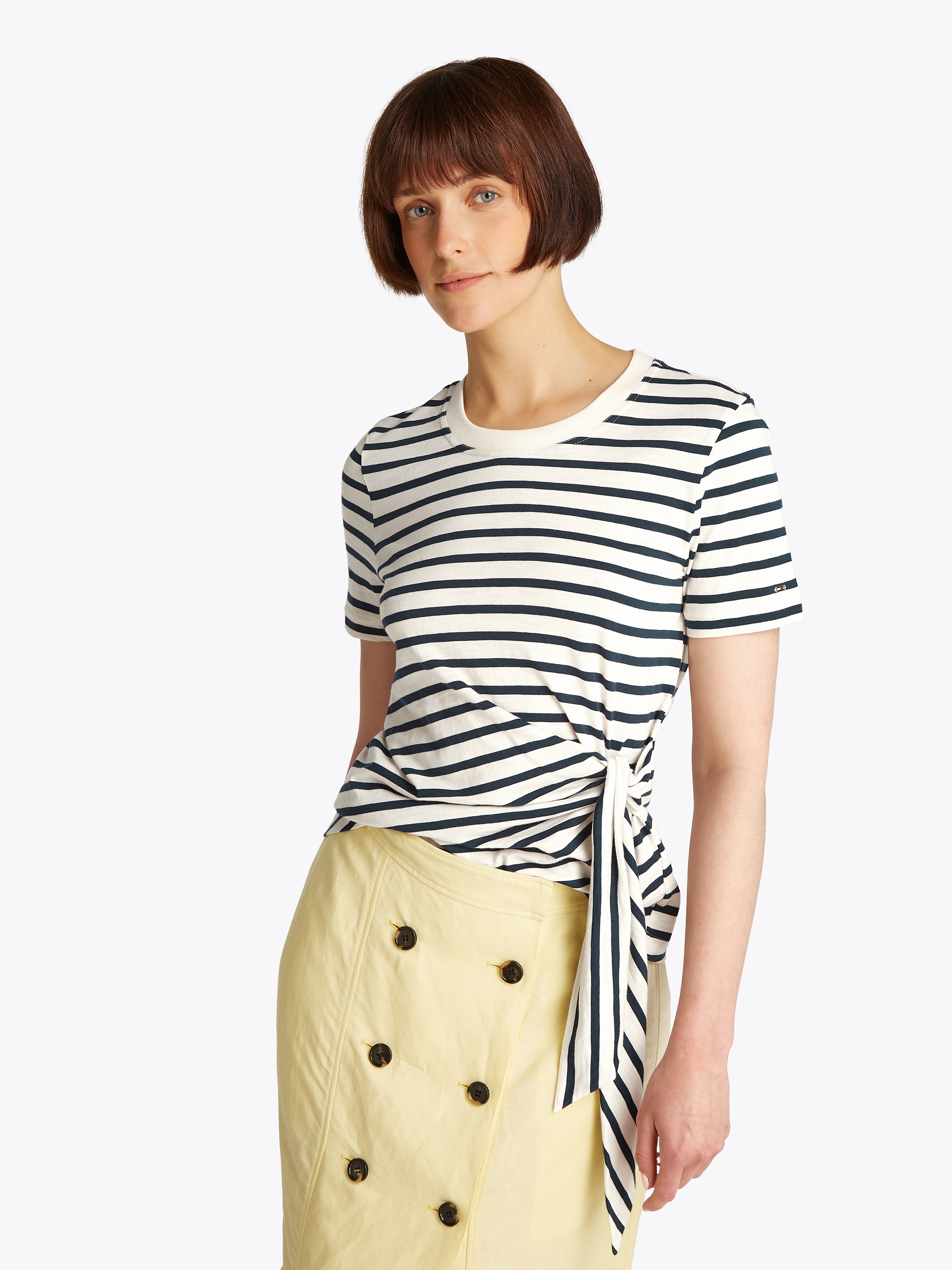 Tommy Hilfiger T-Shirt »KNOT BOAT-NK SS TEE«, in asymmetrischer Form
