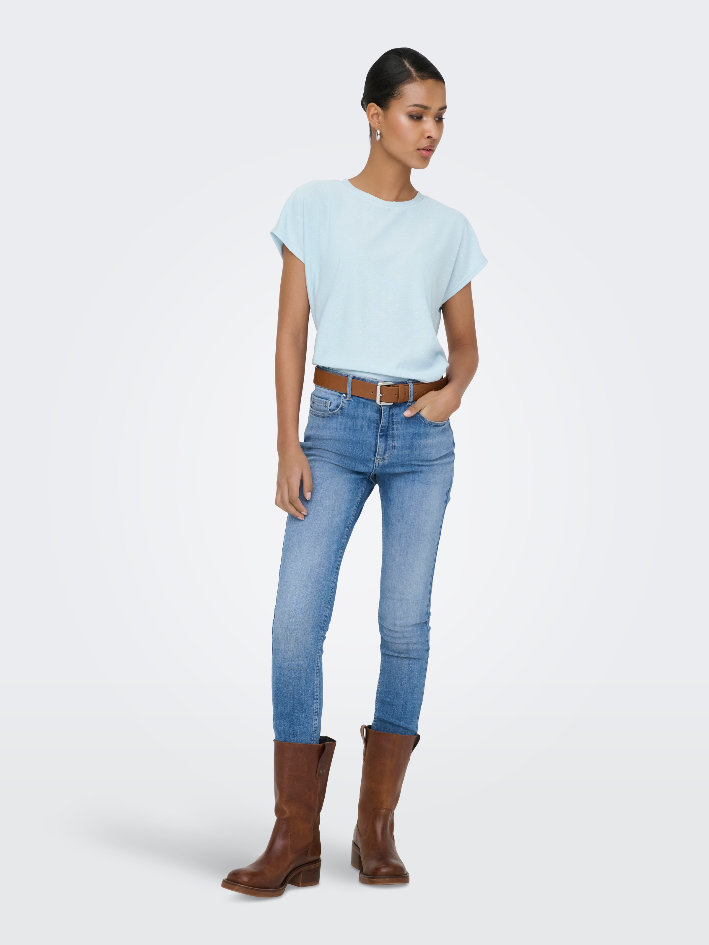 Kurzarmshirt ONLY "ONLMOLLY S/S O-NECK DOBBY TOP JRS", Damen, Gr. XS, winter sky, Jersey, Obermaterial: 80% Polyester, 20% Viskose, unifarben, regular fit normal, Rundhals, Shirts, Materialmix, regular fit, Rundhals 8