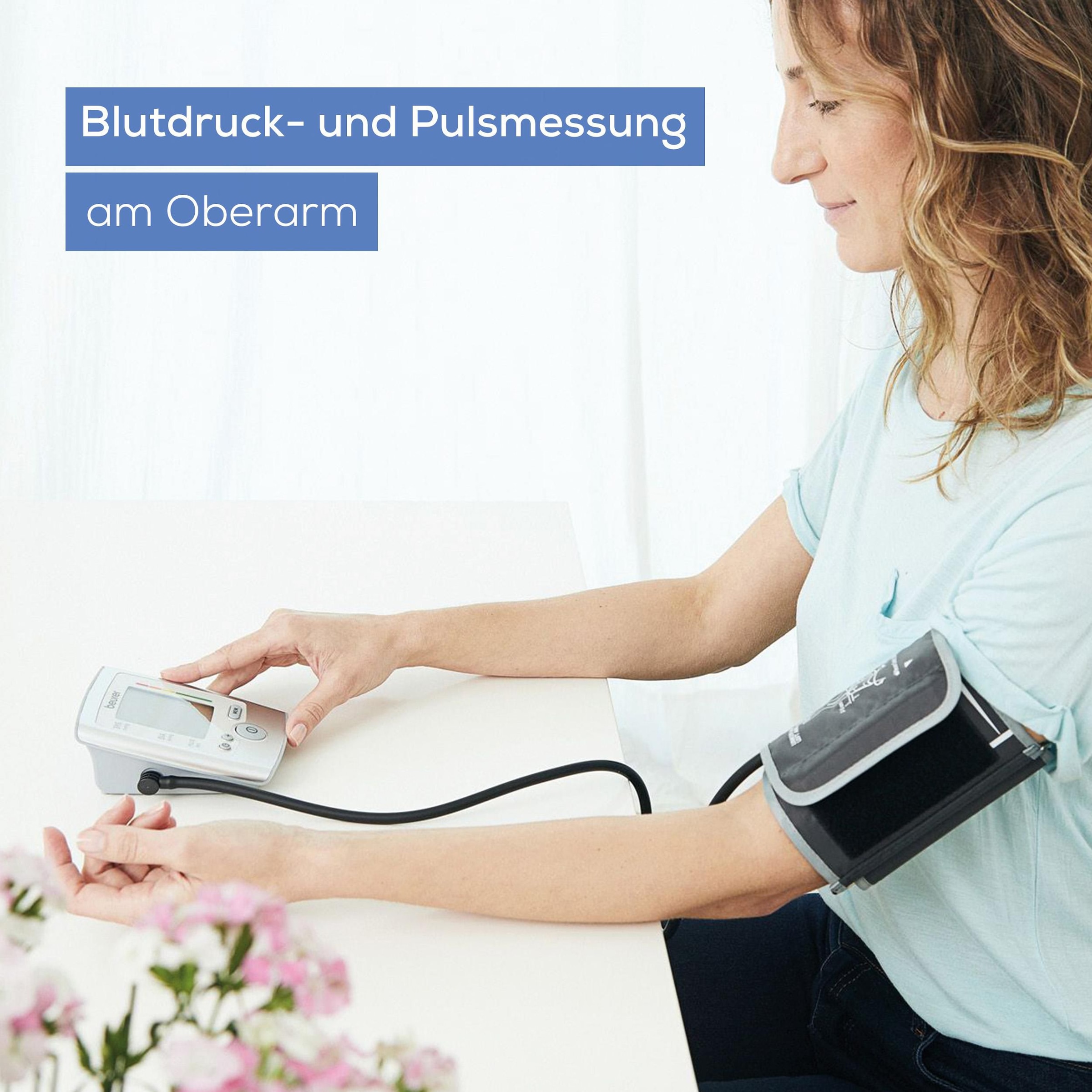 BEURER Oberarm-Blutdruckmessgerät »BM 35 mit farbigem Risikoindikator, Durchschnittswertberechnung«, Mit Arrhythmie-Erkennung, inkl. Aufbewahrungstasche und Blutdruckpass