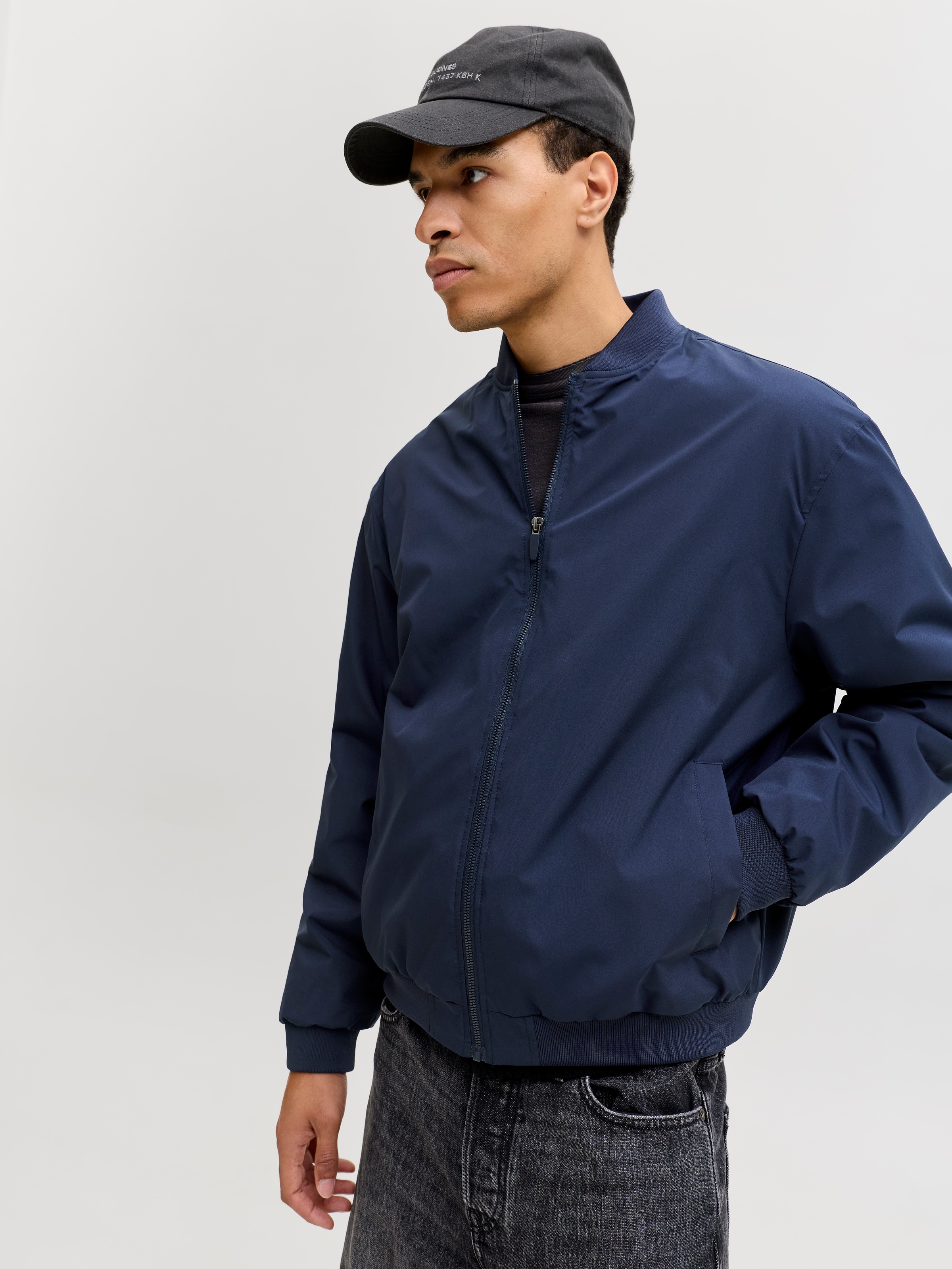 Jack & Jones "JJECHARGE BOMBER JACKET NOOS" ohne Kapuze mit Rippbündchen günstig online kaufen