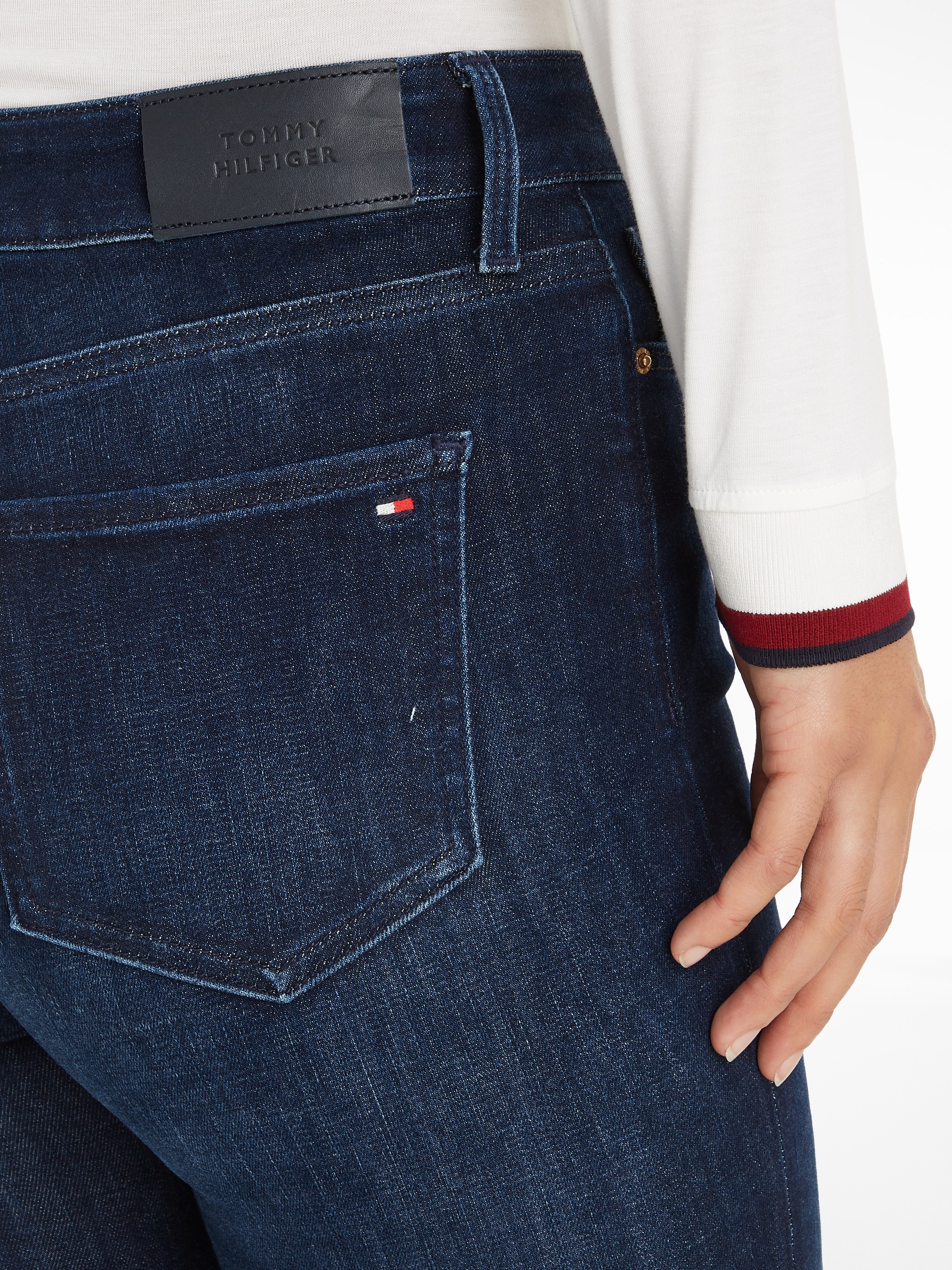 Tommy Hilfiger Skinny-fit-Jeans »TH BAUR Tommy SKINNY Hilfiger bestellen HW«, | Logo-Badge U mit HARLEM FLEX