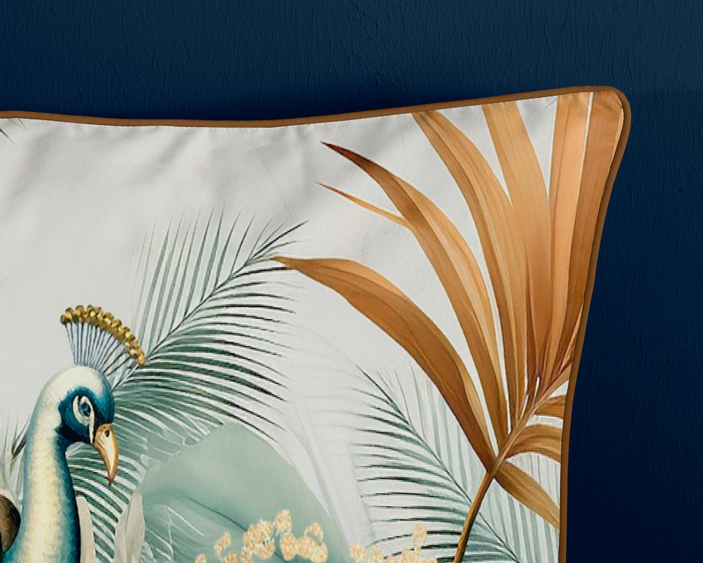 Descanso Wendebettwäsche »Dana1«, Mako Satin, 135x200, Biese, Reißverschluss, Wendeoptik, Blumen, Pfau