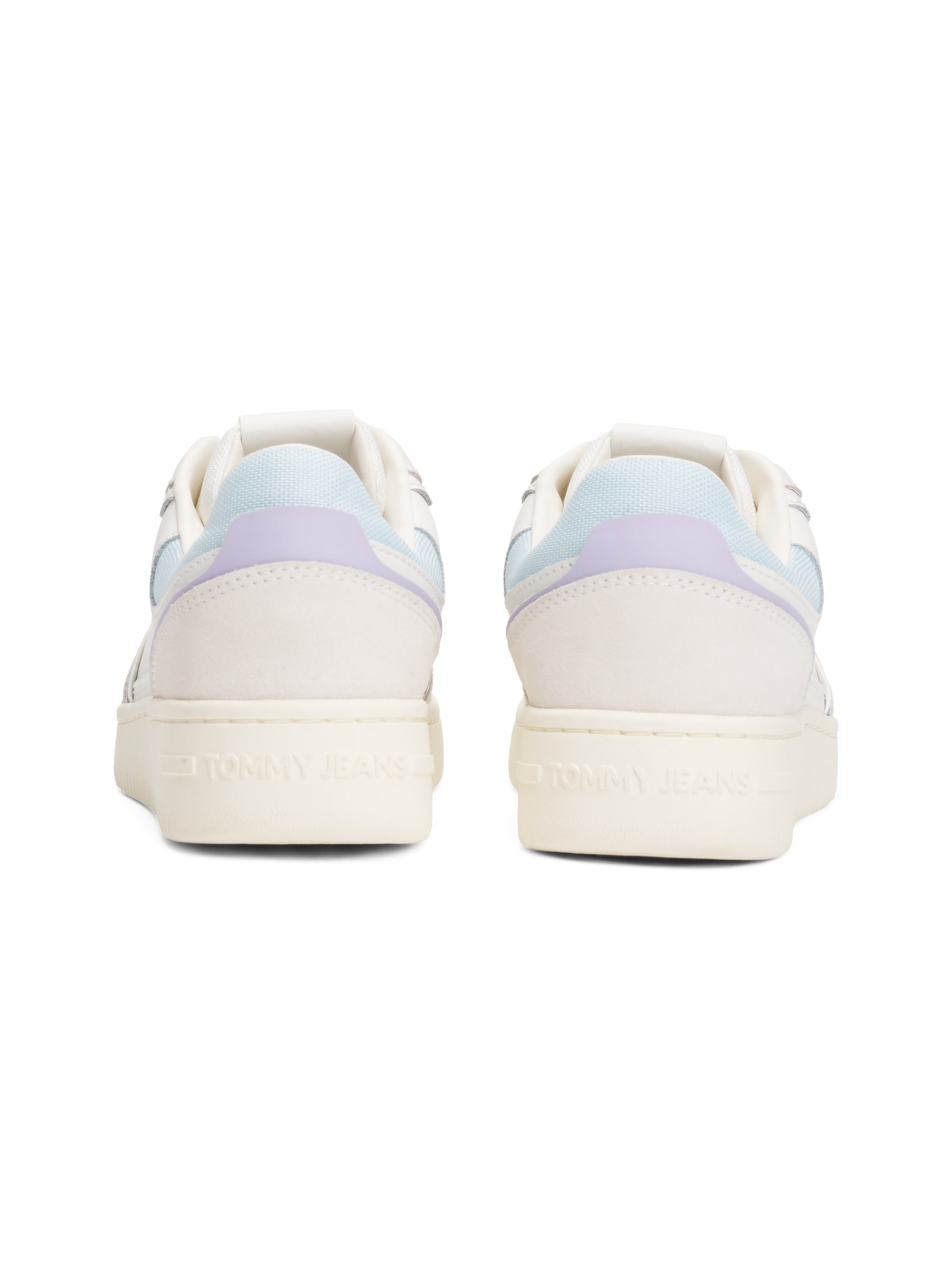 Tommy Jeans Keilsneaker »TJW RETRO BASKET SNEAKER«, Schnürschuh, Halbschuh, Freizeitschuh mit seitlicher Logoflagge