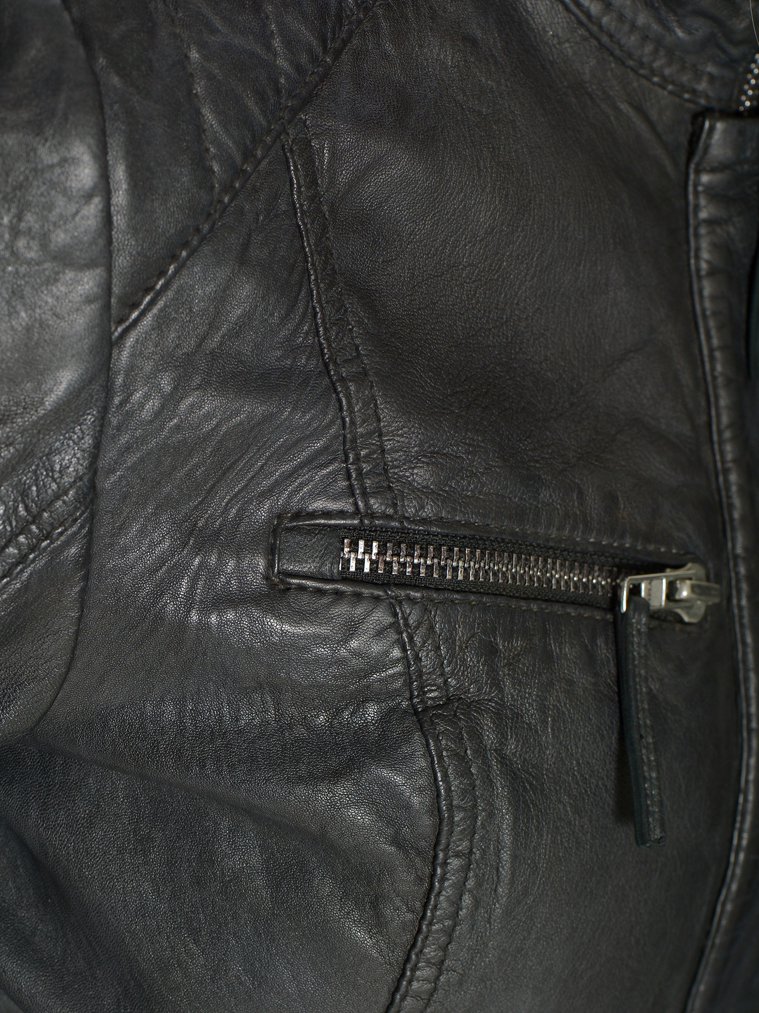 MUSTANG Lederjacke »Amilia«