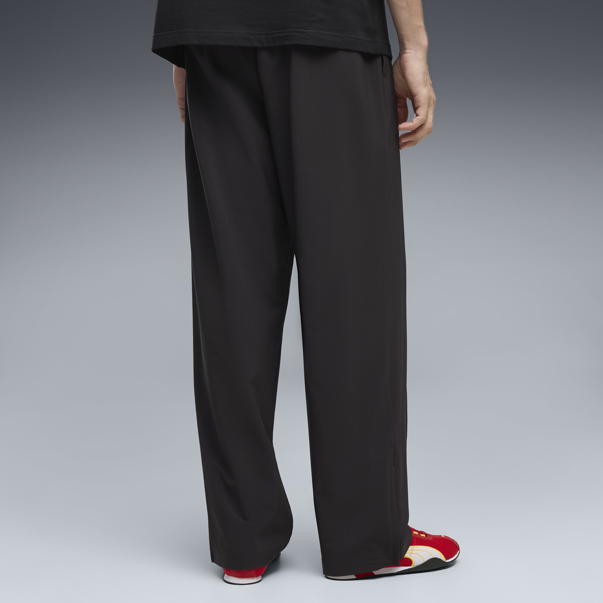 PUMA Sporthose »Essentials 4-Way Stretch Stacked Relaxed Hose Herren«
